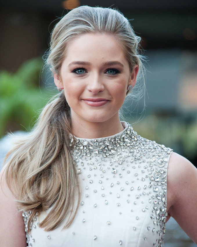 30 formas (no aburridas) de llevar coleta - Greer-Grammer-getty--a