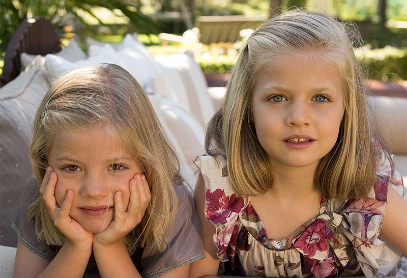 Princesa Leonor Y La Infanta Sof A As Las Hemos Visto Crecer A Trav S De Las Felicitaciones