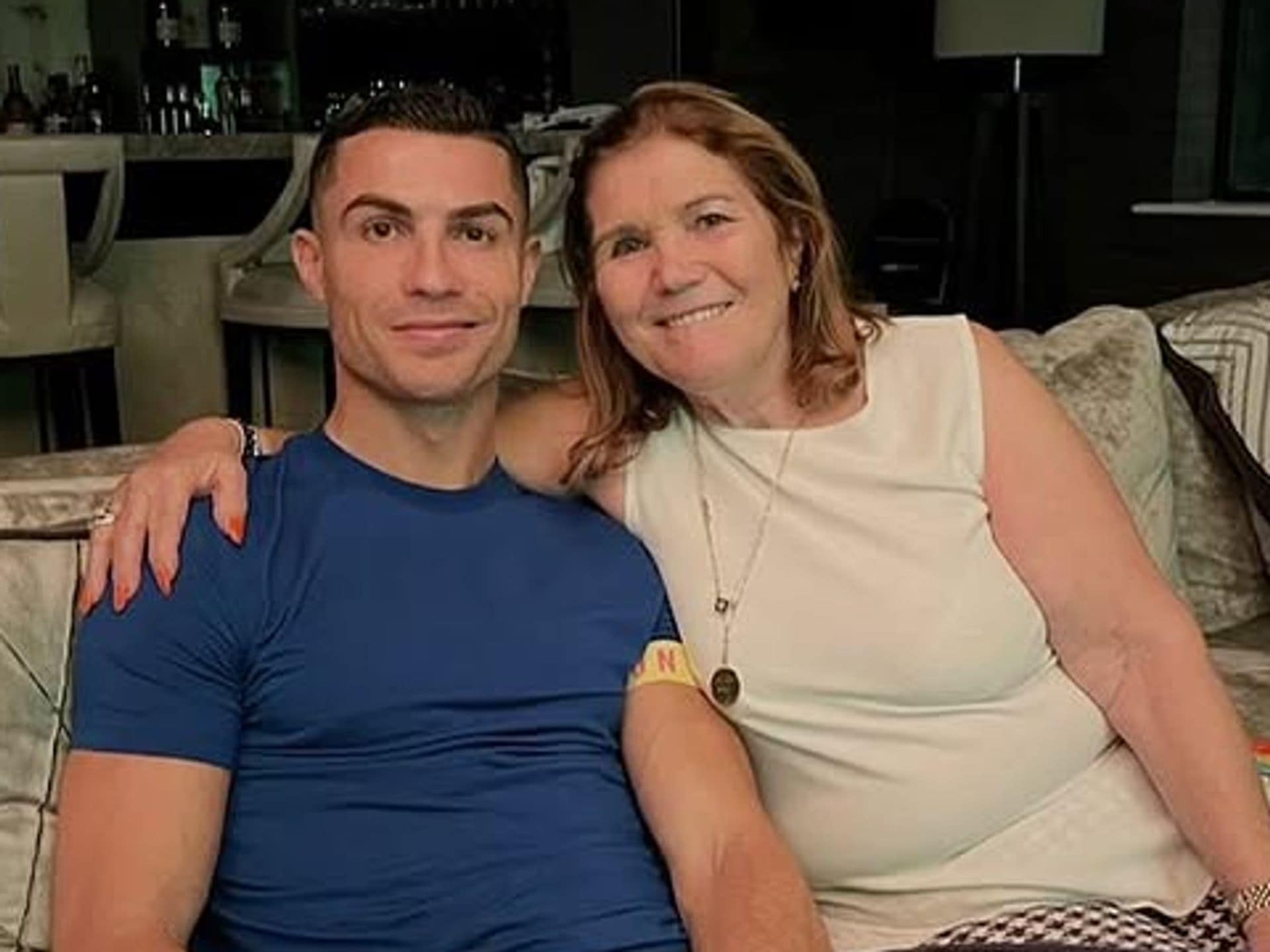 Cristiano Ronaldo y el lindo homenaje que hizo a su mamá en su cumpleaños  70 | ¡HOLA!