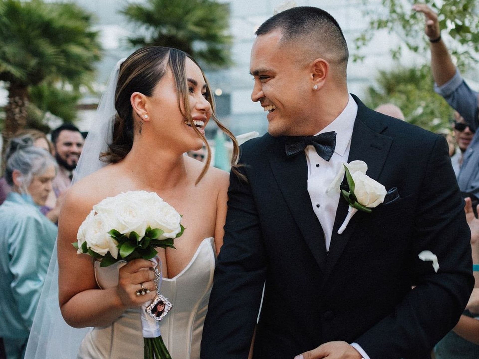 Los detalles de la sorpresiva boda de Chiquis en Las Vegas | ¡HOLA!