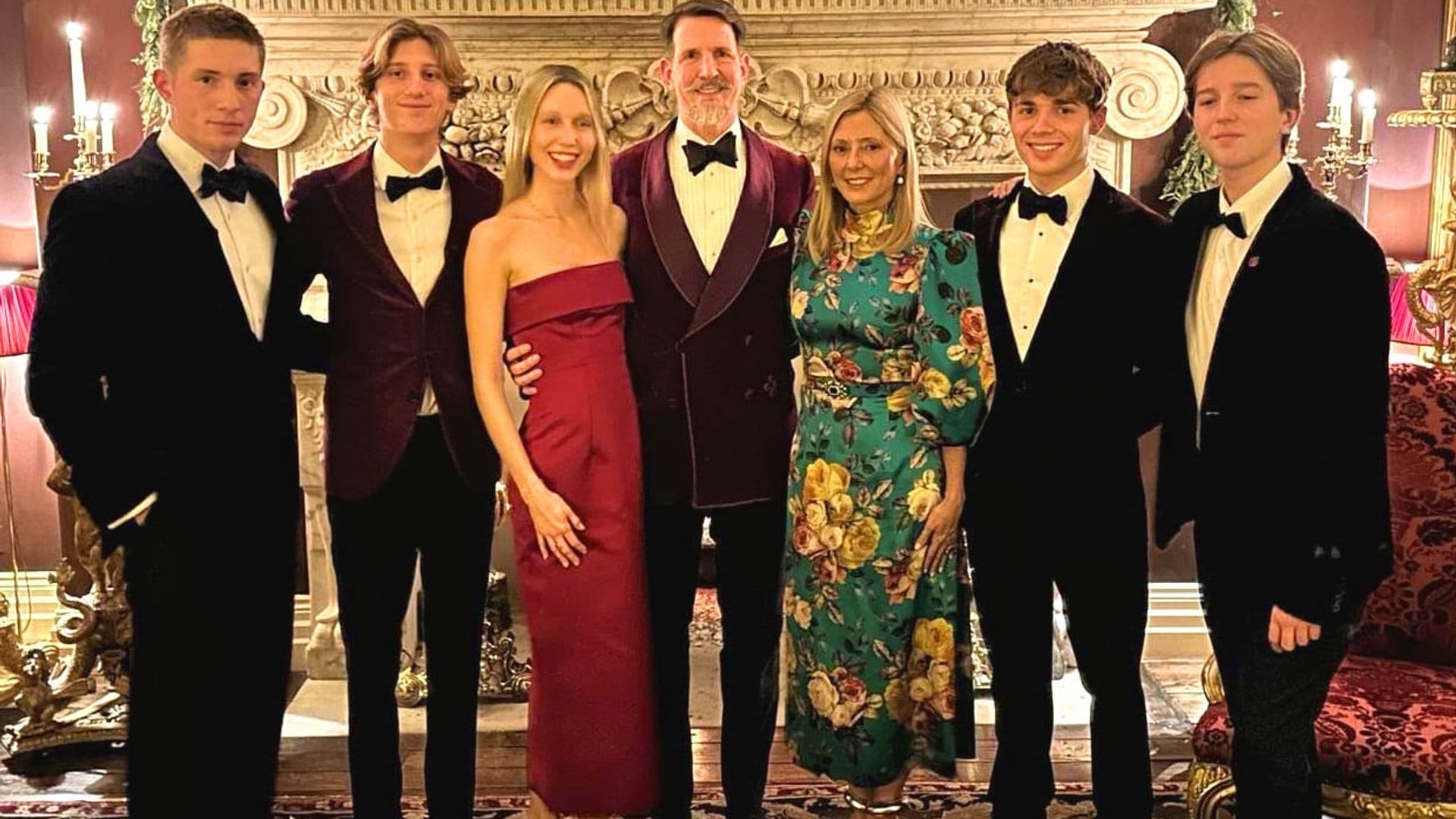 La entrañable felicitación de Pablo y Marie-Chantal de Grecia con sus cinco hijos en sus Navidades más tristes