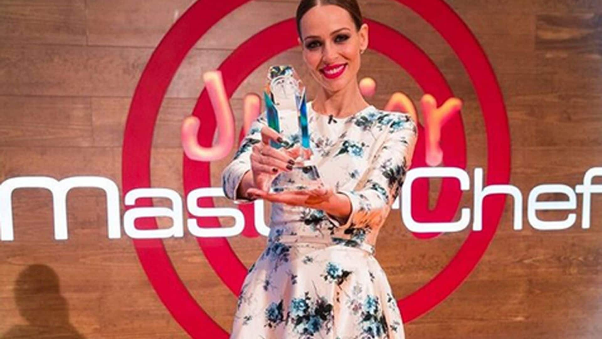 El vestido de Eva González en la final de MasterChef Junior y otros diseños para invitadas románticas