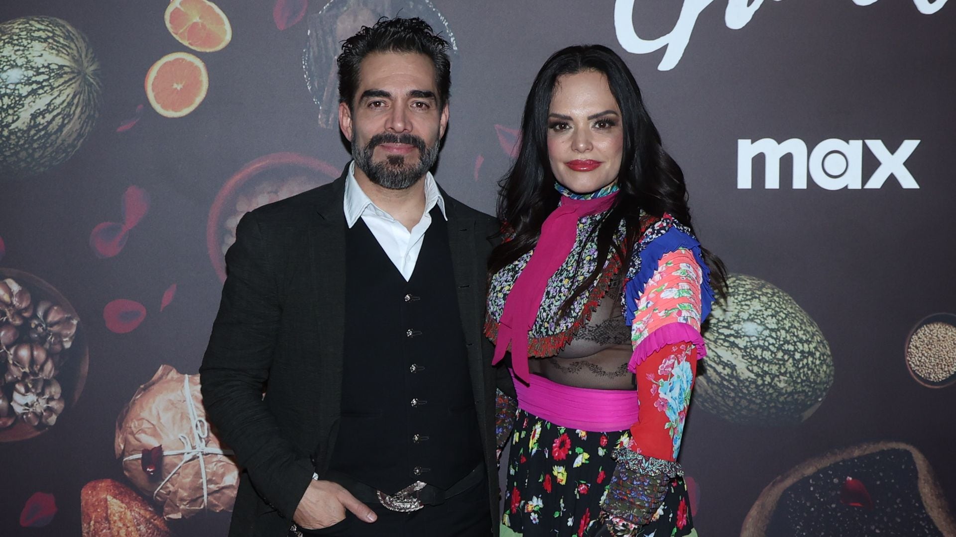 Omar Chaparro y su esposa, los más orgullosos por el trabajo de su hija Andrea en la nueva serie de Salma Hayek