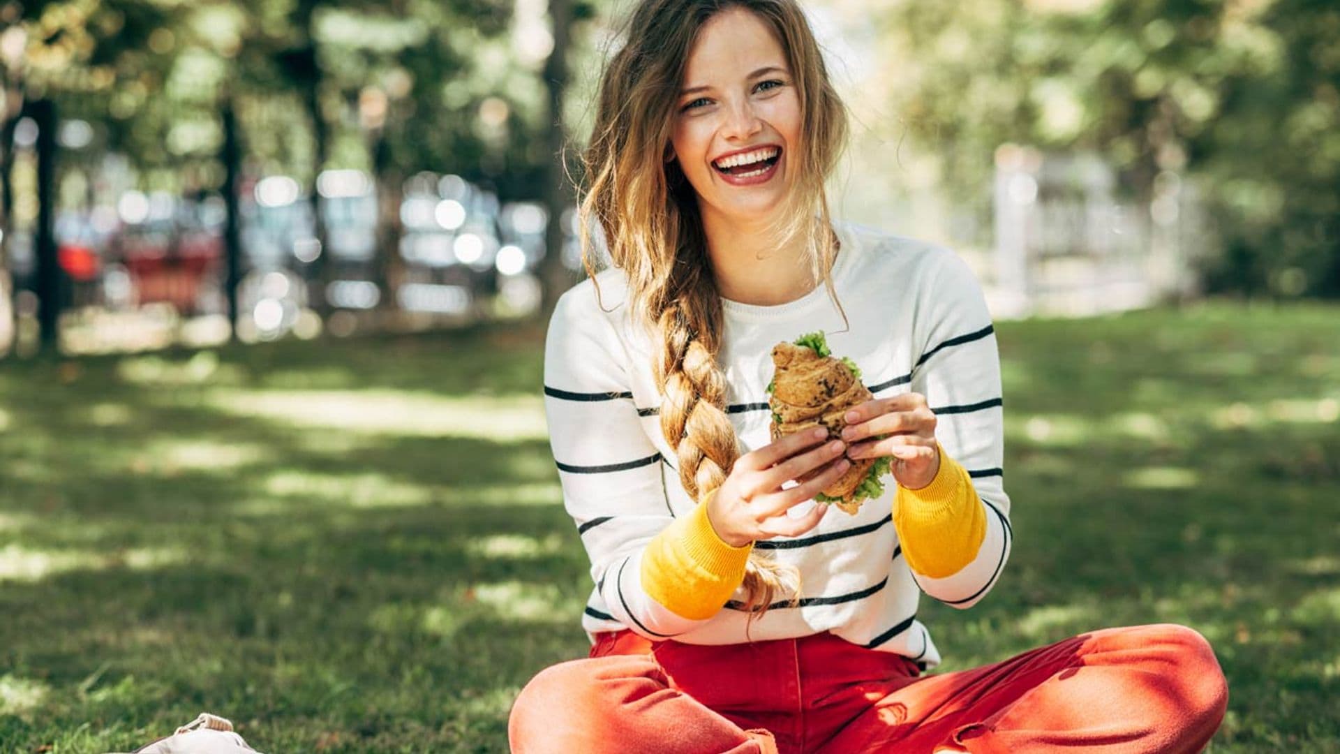 istock chica feliz