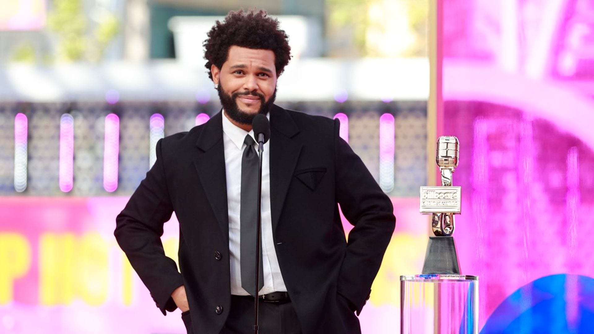 La historia de The Weeknd: de una familia que huyó de Etiopía a vivir en una mansión en Bel Air de 70 millones