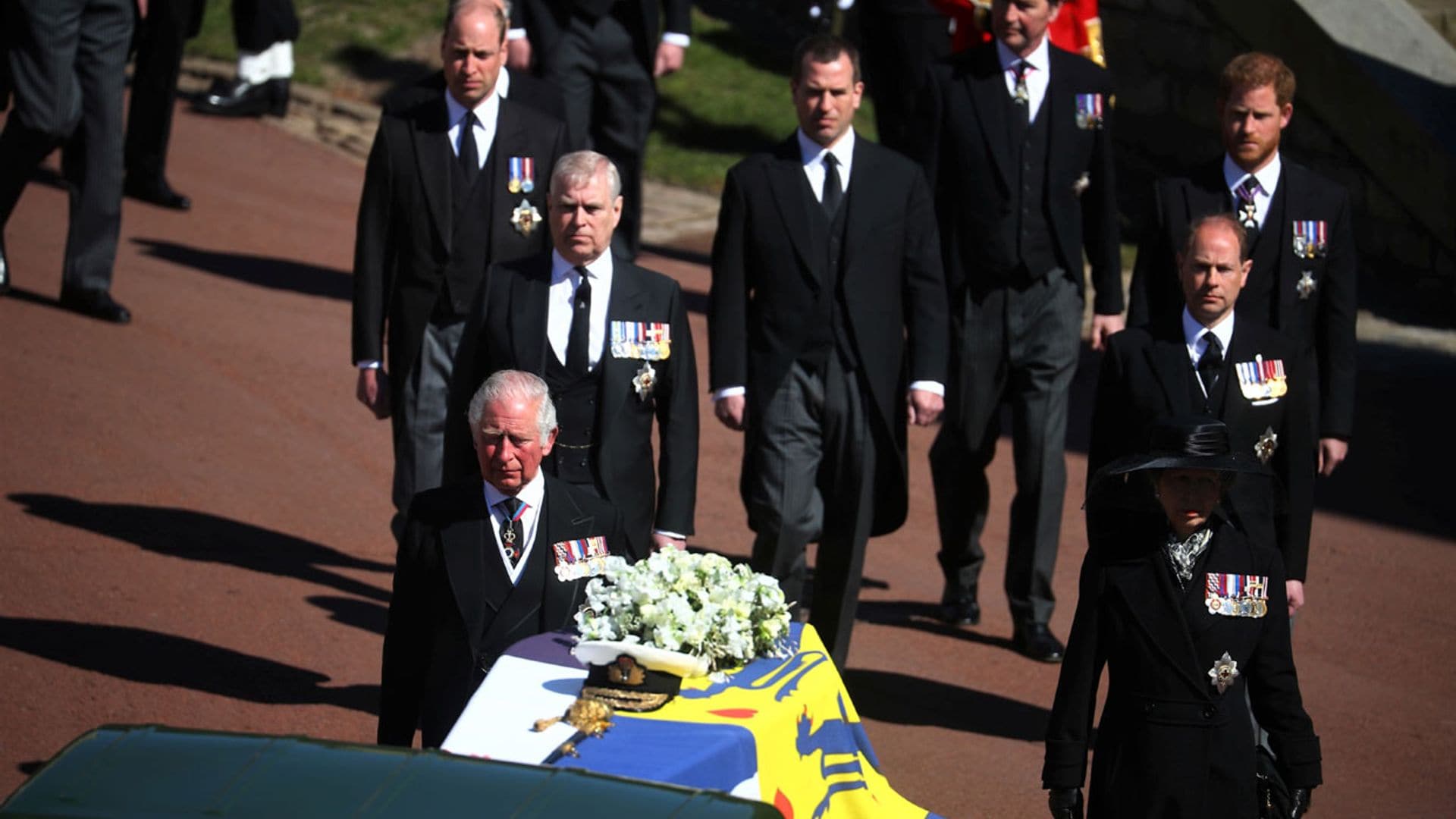 Descubre todos los detalles que han marcado el cortejo fúnebre de Felipe de Edimburgo