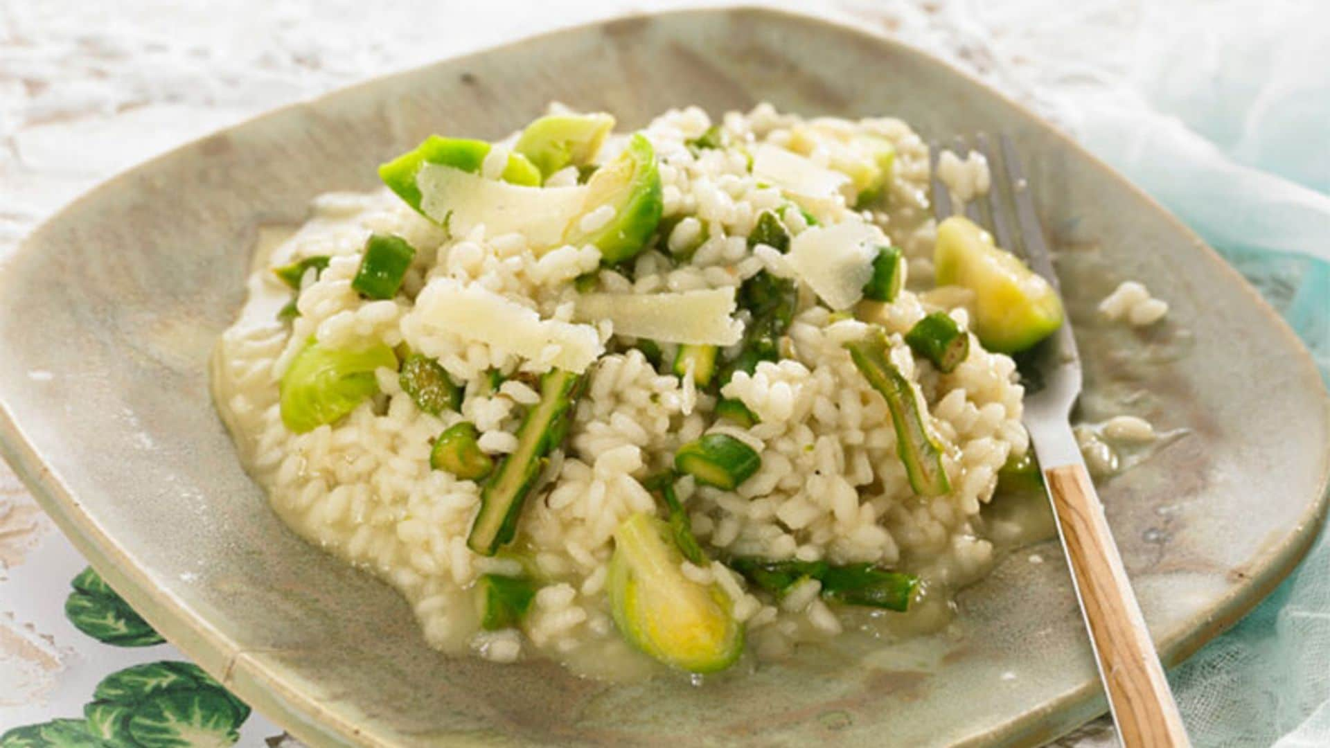 'Risotto' de espárragos y coles de Bruselas