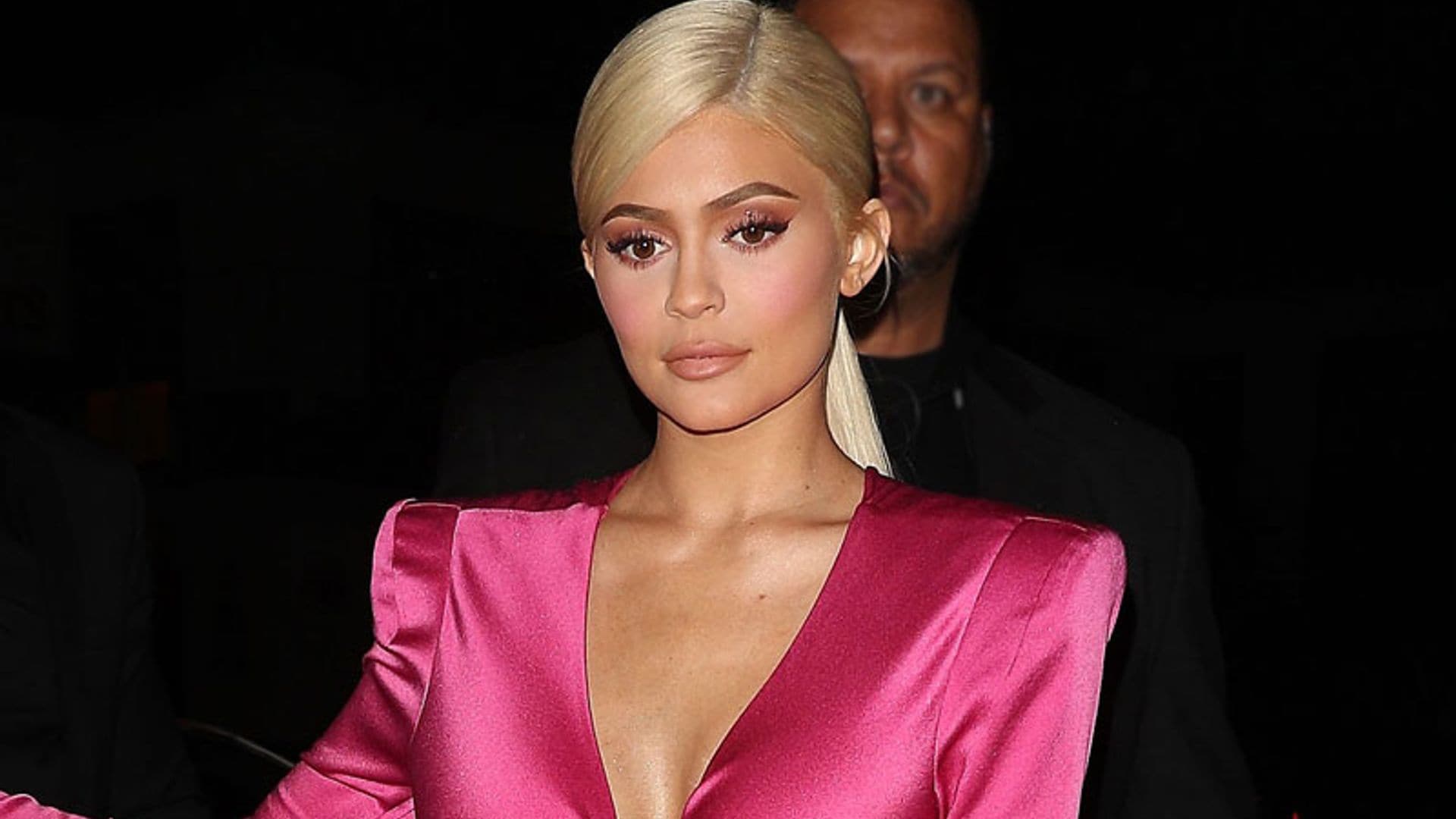 Kylie Jenner celebra sus 21 años con un cambio de look radical