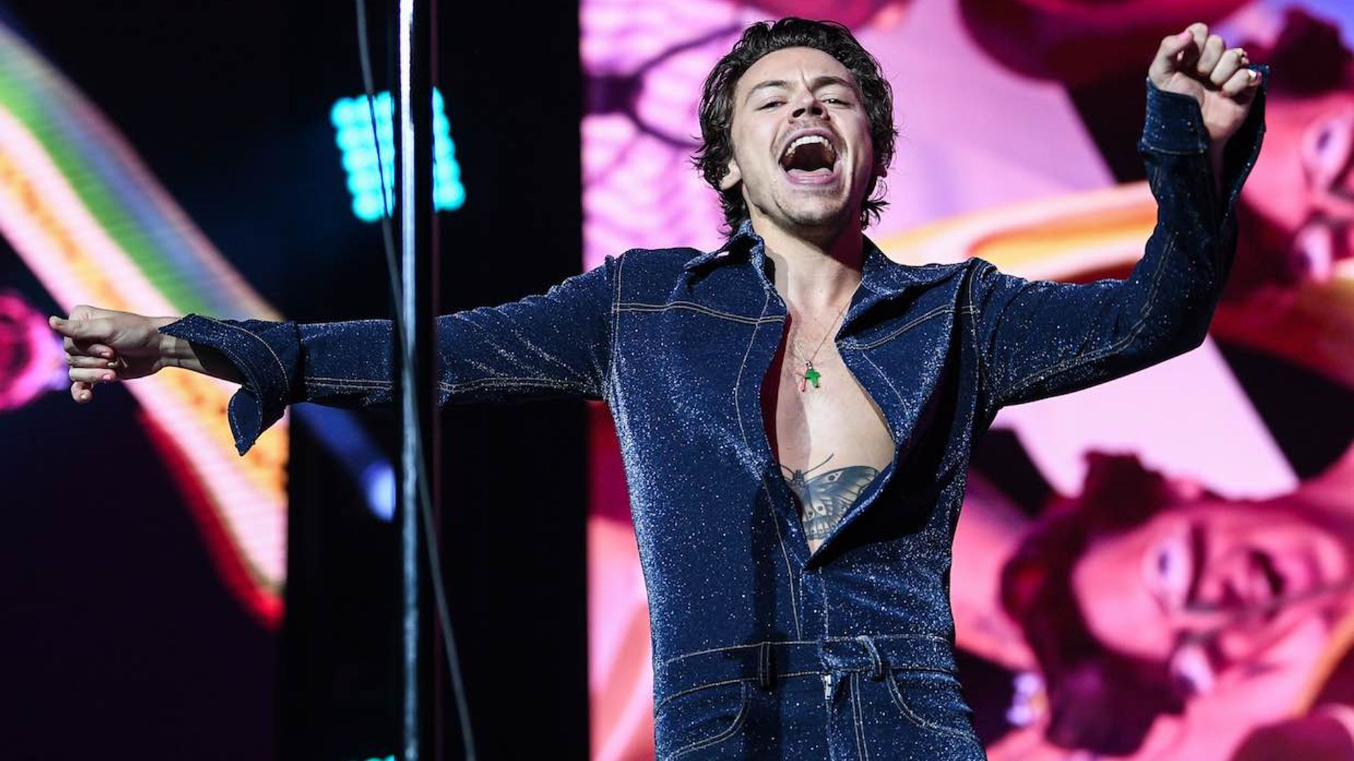 Todo sobre el nuevo disco de Harry Styles, con aparición de Rosalía incluida