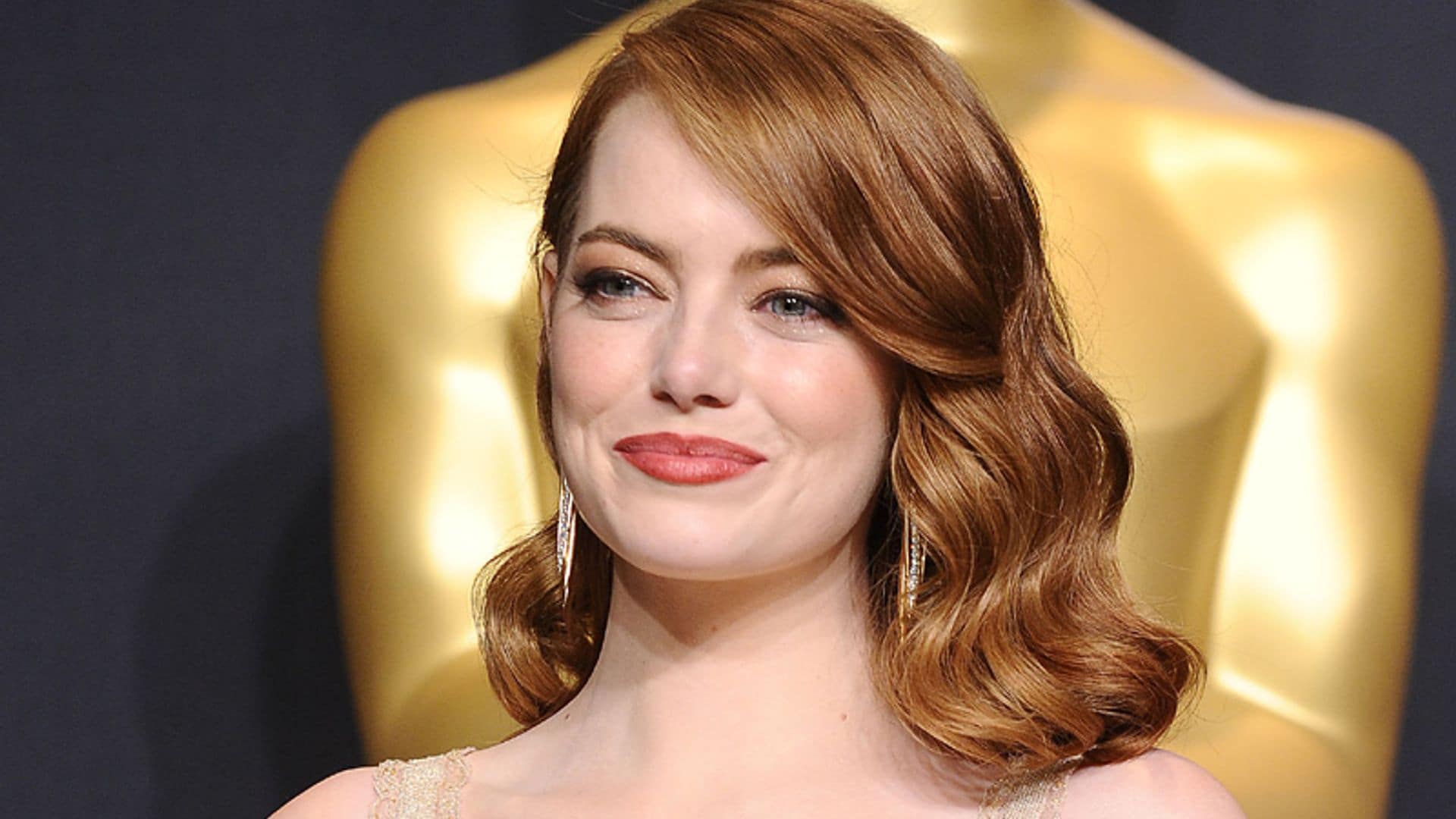 Emma Stone abandona el pelirrojo, ¿cuál es su nuevo color de pelo?