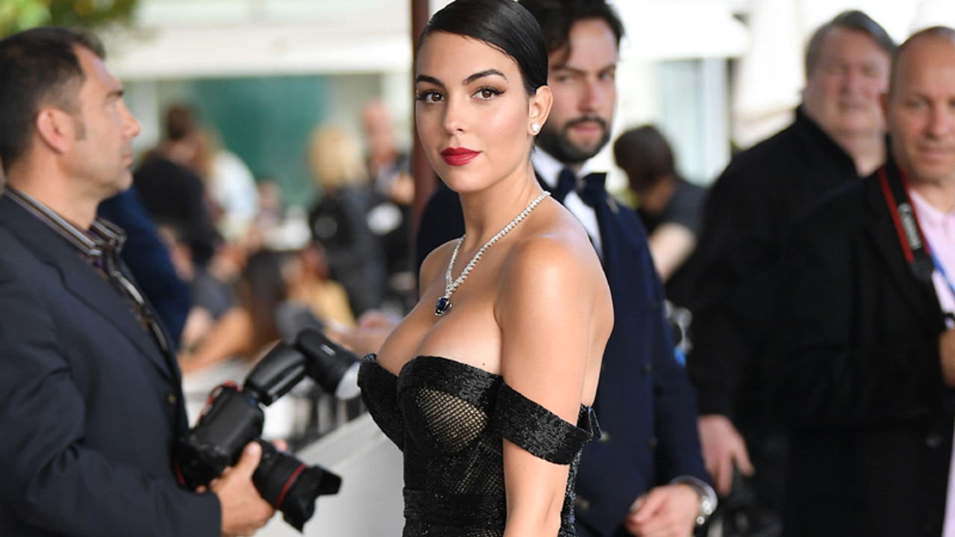 Georgina Rodríguez: del glamur de Cannes a su lado más familiar