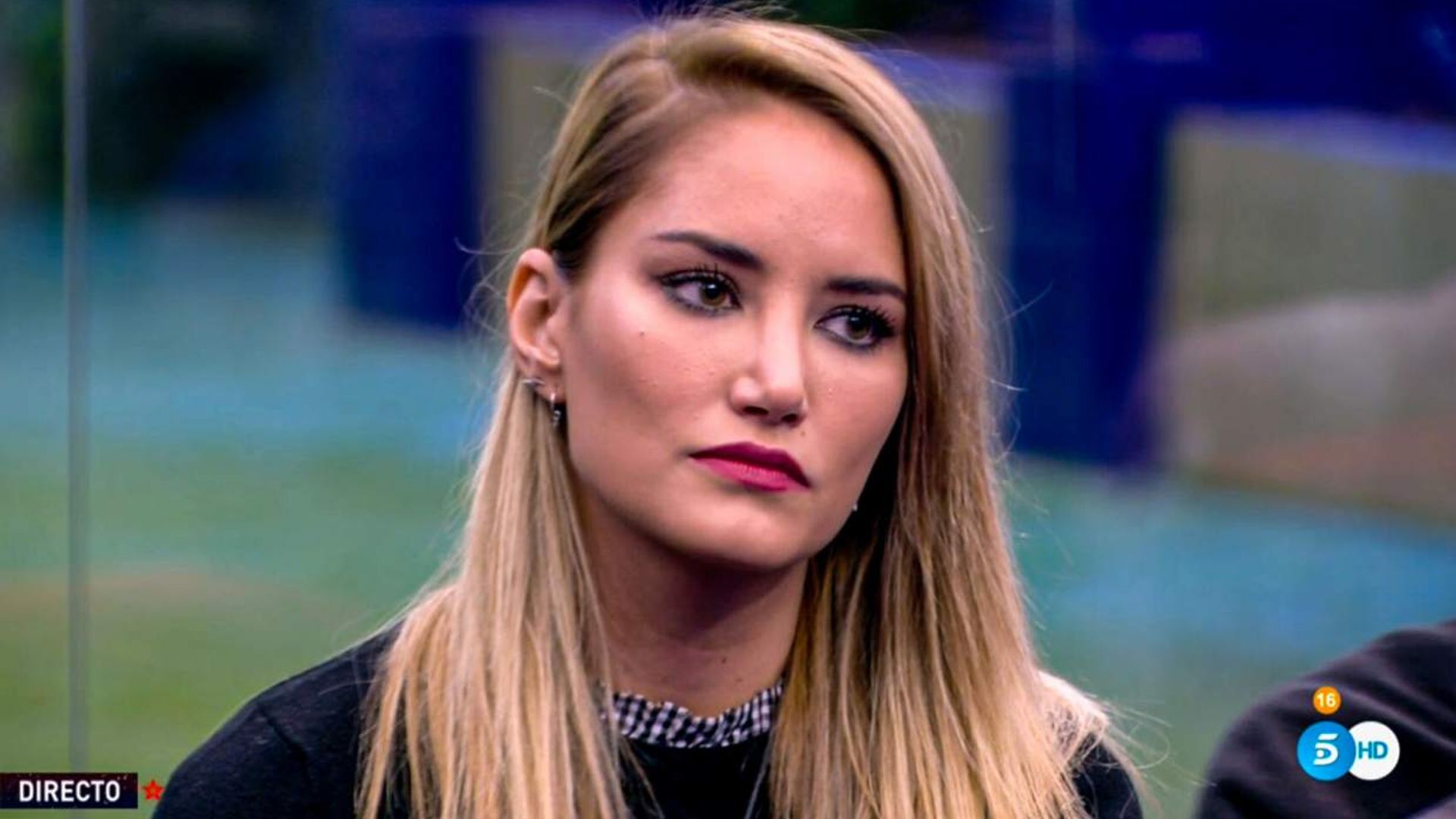 La petición de Alba Carrillo a Santi Burgoa en pleno 'Gran Hermano VIP'