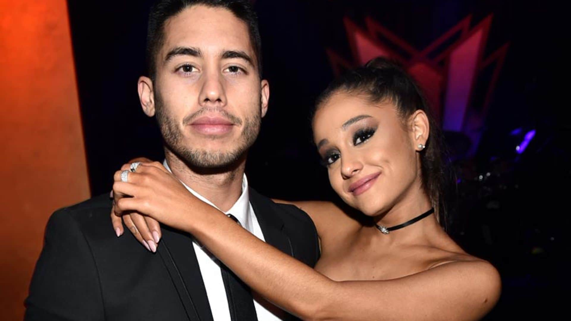 Ariana Grande grita su amor por el bailarín de su show: 'Somos muy felices'