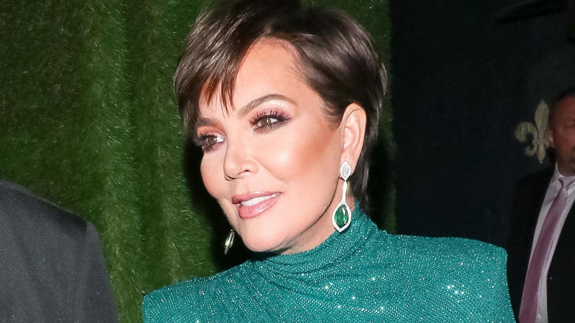 ¡Qué susto! Kris Jenner se encuentra con una anaconda en el jardín de Kim Kardashian