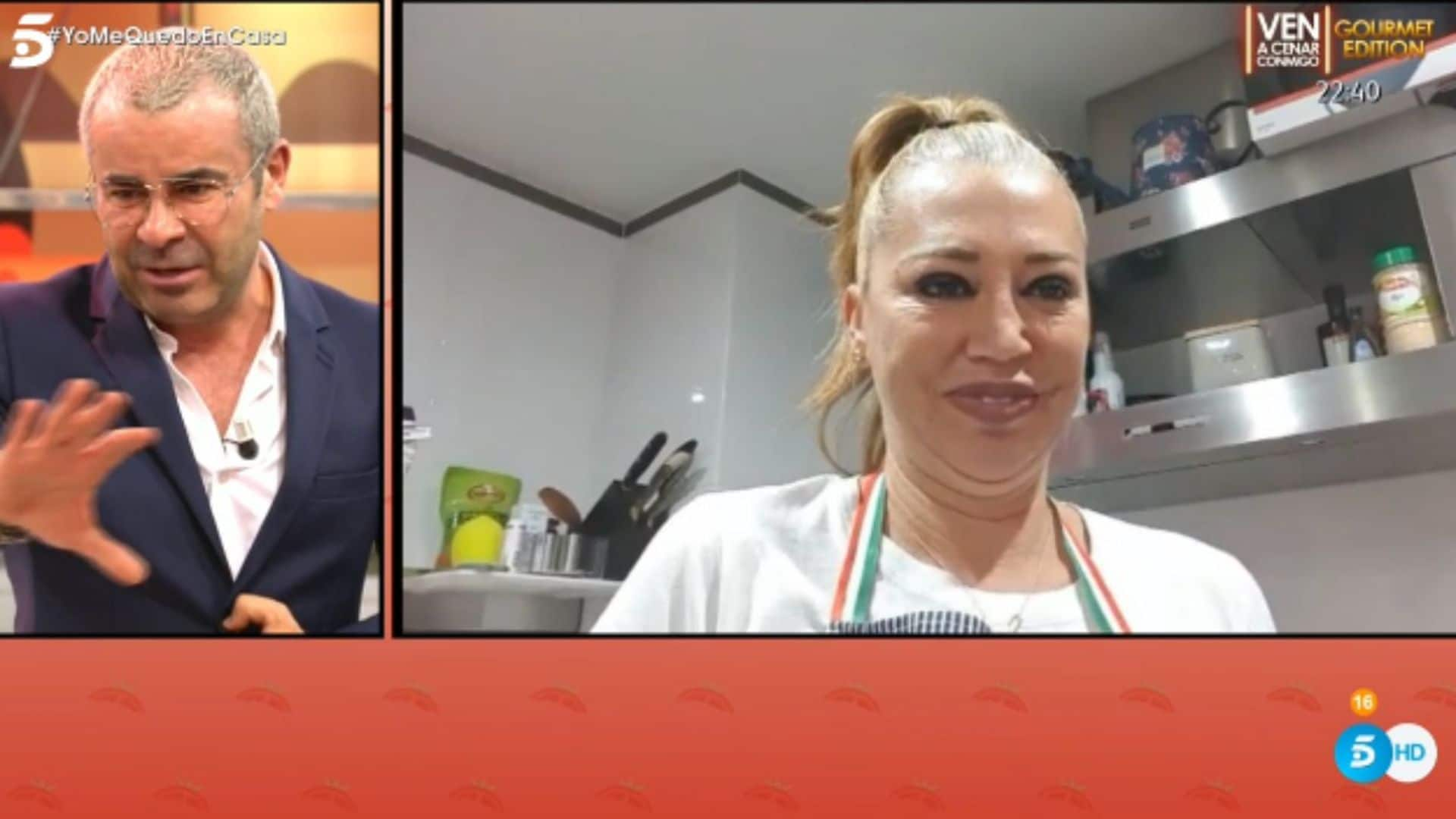 ¿La sucesora de Arguiñano? Belén Esteban muestra su nueva faceta cocinando en directo