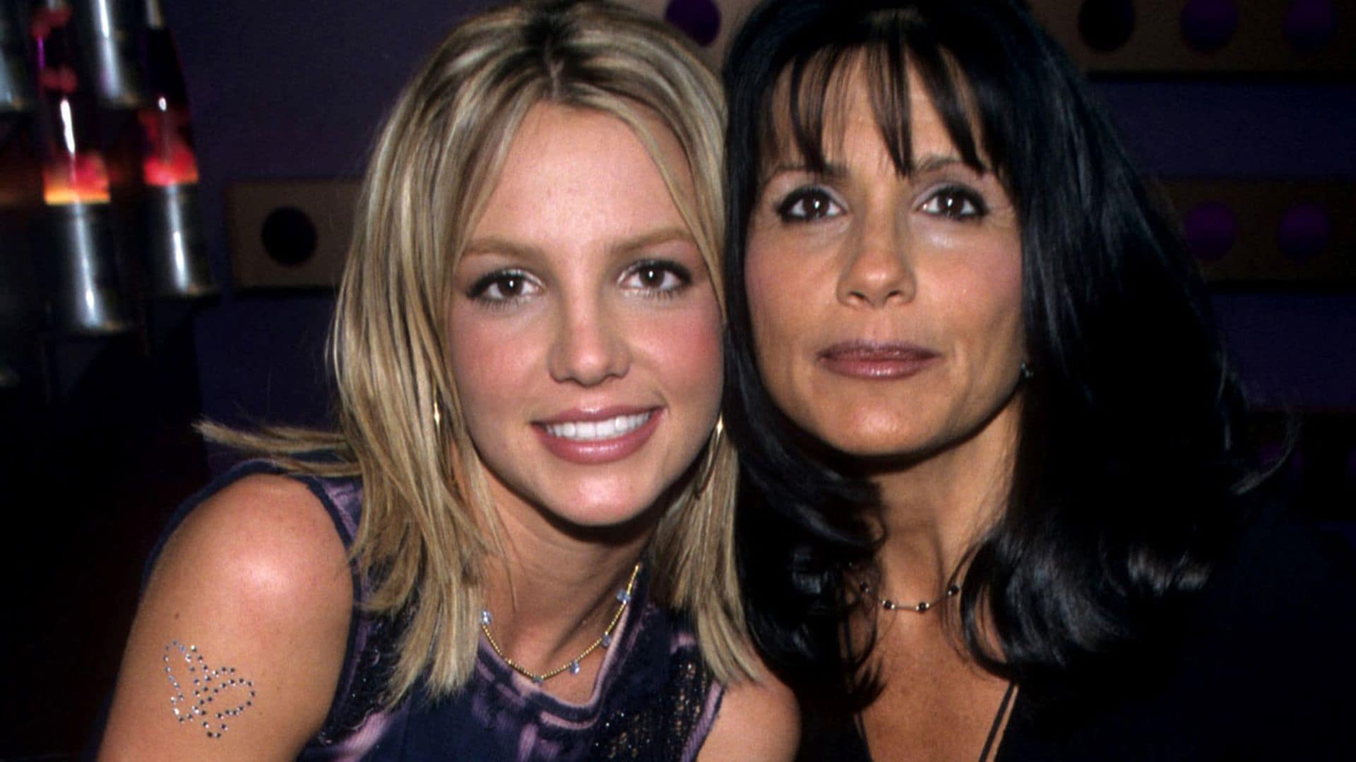 Último y sorprendente revés en el caso Britney Spears: la cantante ahora acusa a su madre