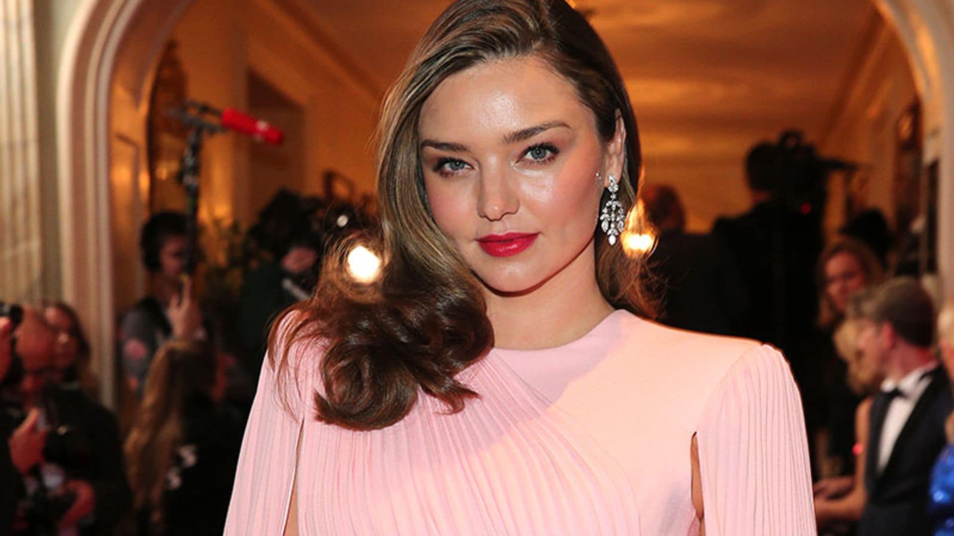 La divertida forma con la que Miranda Kerr podría haber revelado el sexo de su bebé