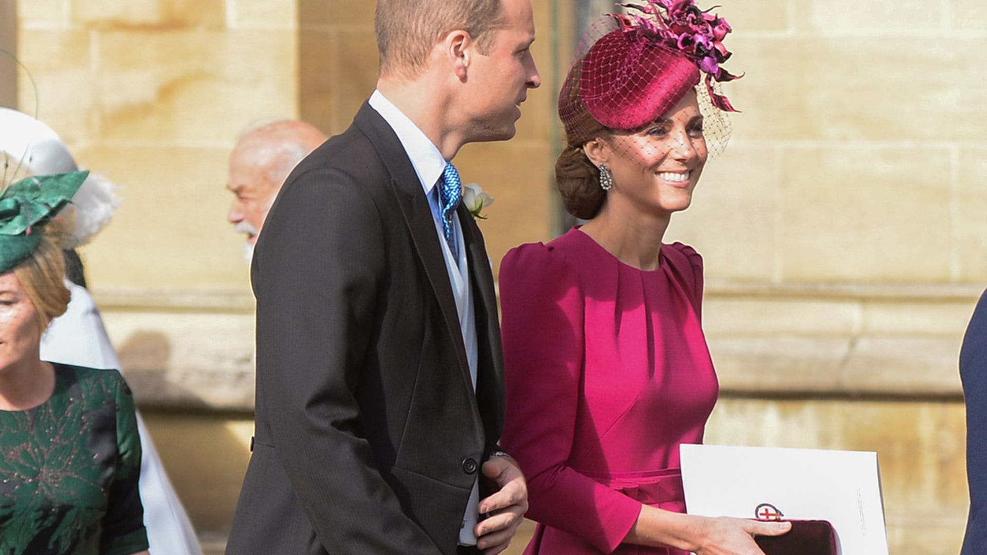 Los mejores looks lisos de Kate Middleton inspiran a las invitadas perfectas