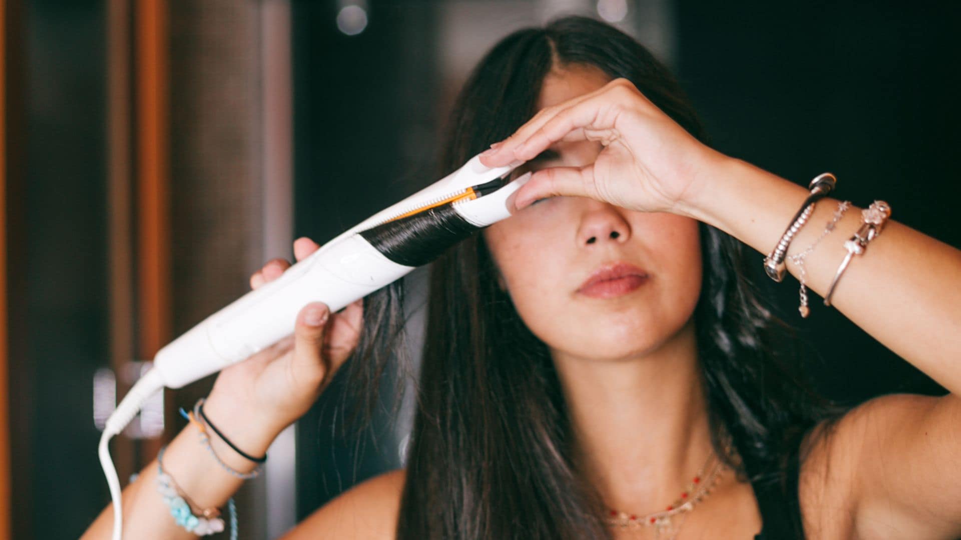 El secreto para una melena suave y brillante es hacerte con esta plancha de pelo en la que te ahorras un 50%