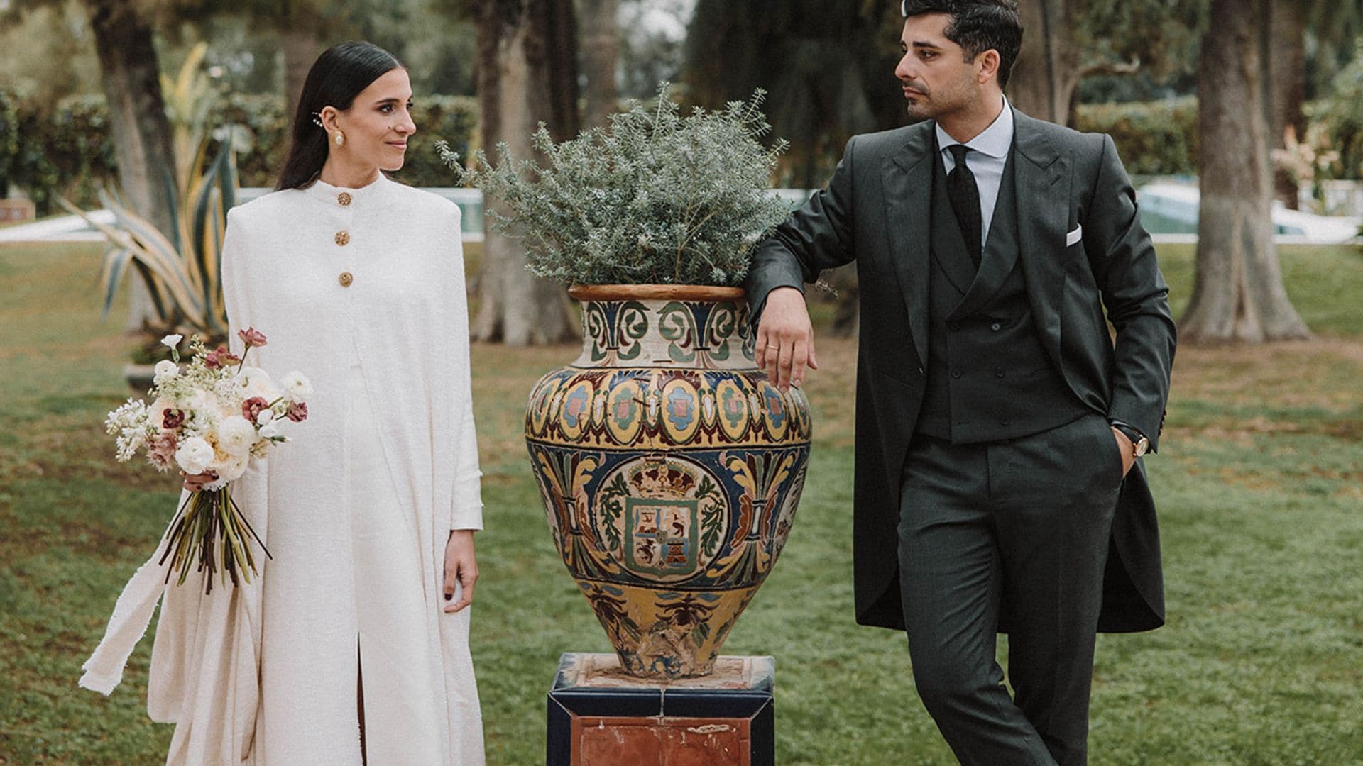 La historia de Verónica, la novia del look minimalista y desmontable que se casó en Sevilla