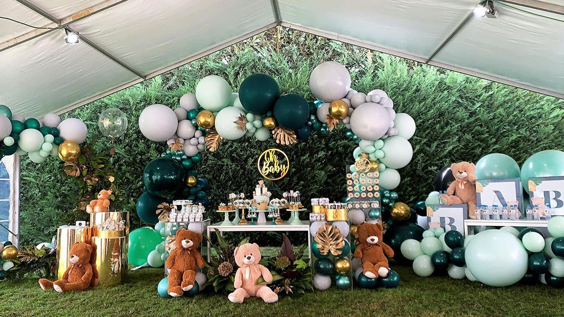 Koke y Beatriz Espejel celebran su 'baby shower'