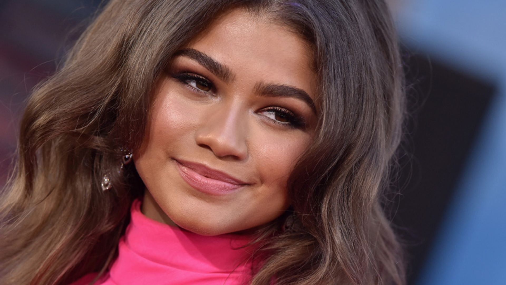 Cejas perfectas en cinco minutos: aprende a maquillarlas como Zendaya