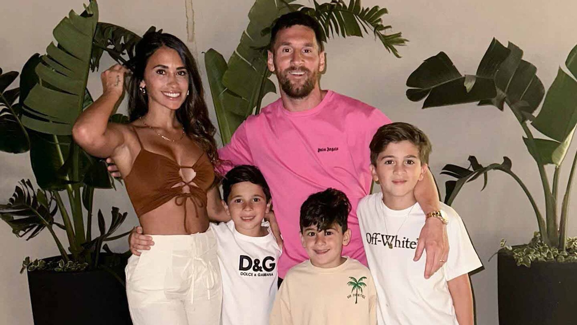 Como todo buen papá, Leo Messi acompaña a sus hijos a sus entrenamientos