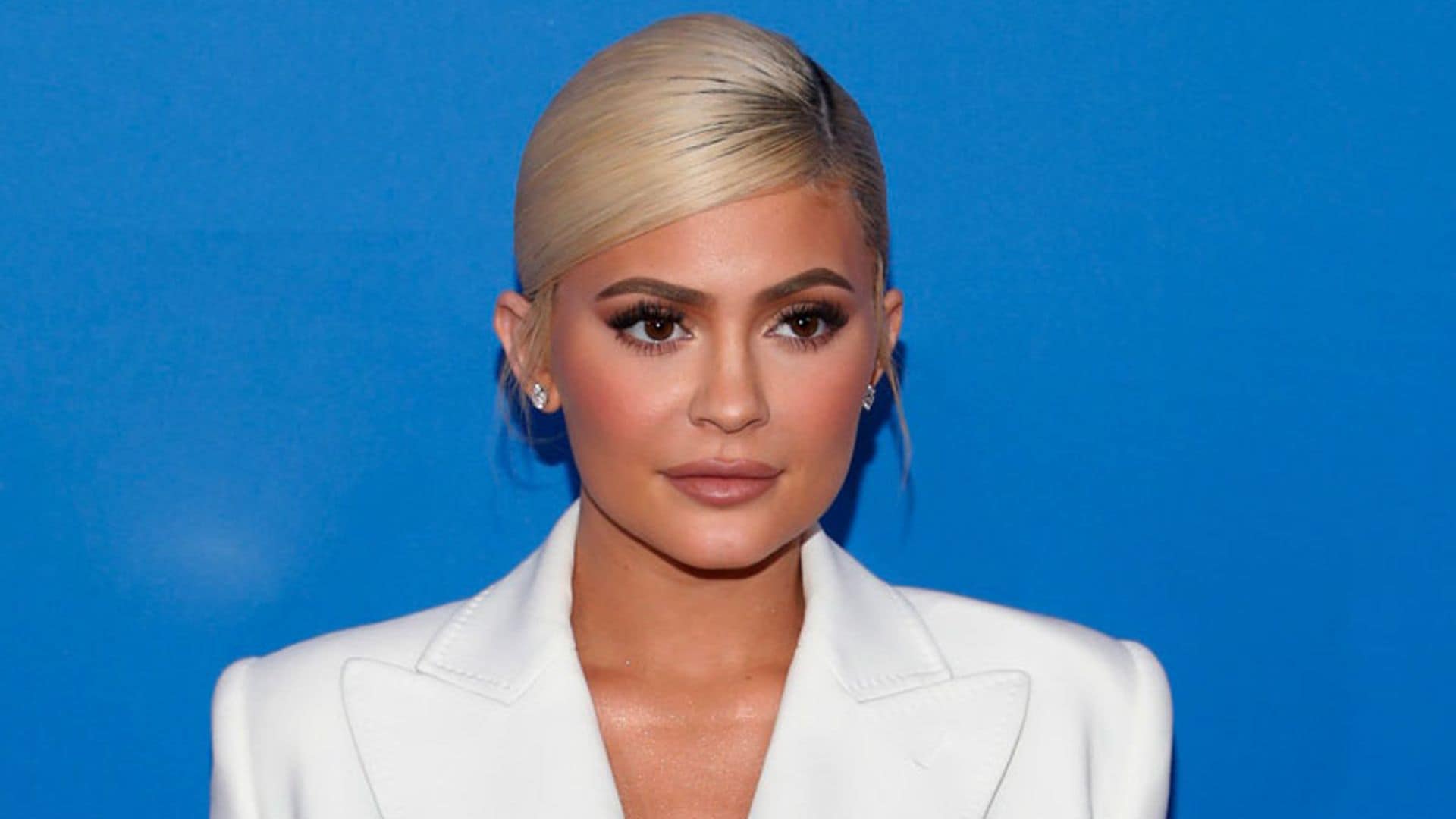 Sale a la luz una de las imágenes más entrañables de Kylie Jenner embarazada