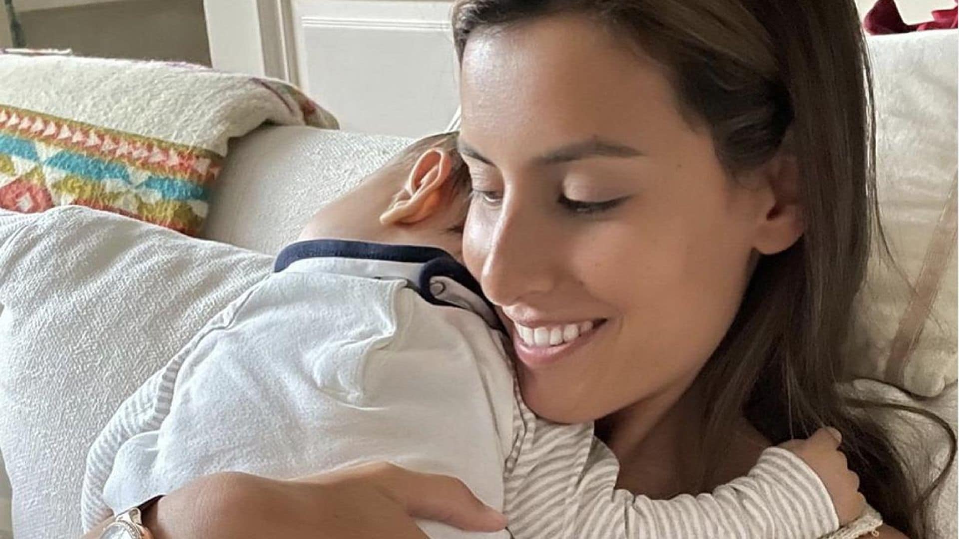 Ana Boyer cede todo el protagonismo a Mateo en su última foto