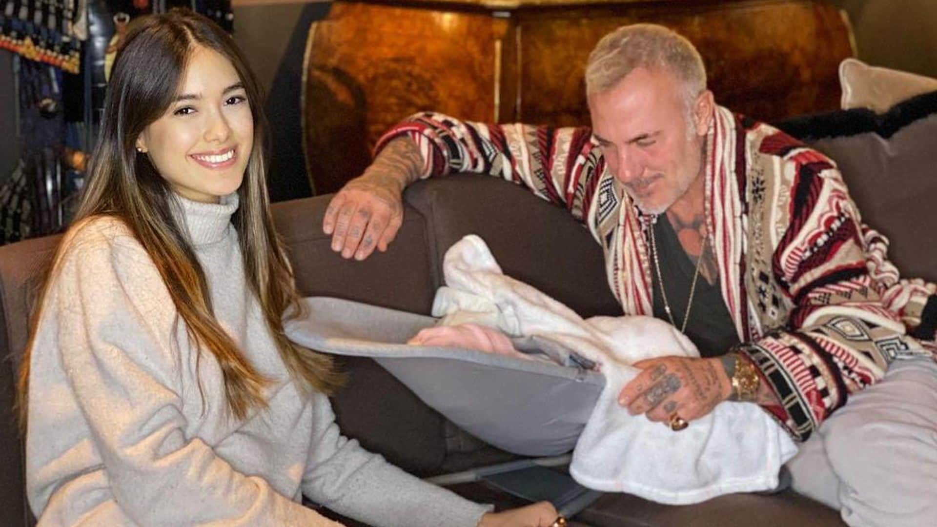 Gianluca Vacchi se convierte en el estilista de su hija, Blu Jerusalema