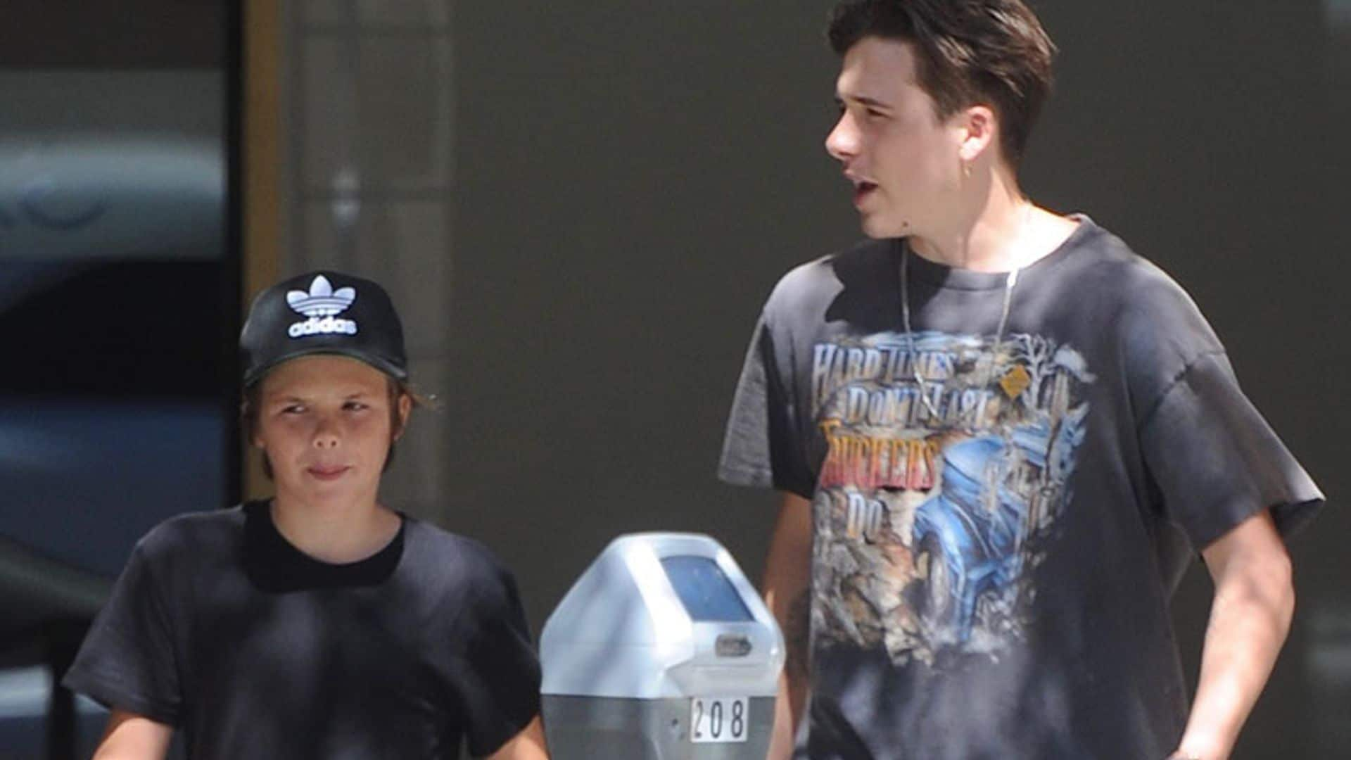 Brooklyn y Cruz Beckham, dos hermanos muy bien avenidos