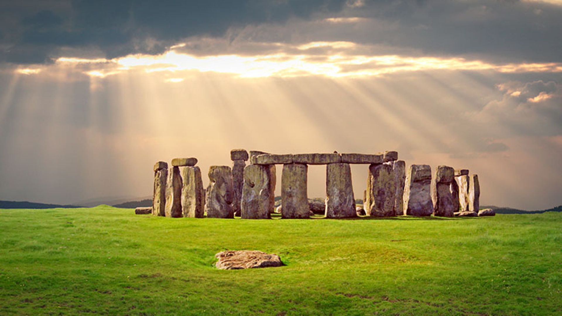 Stonehenge, el lugar más mágico y misterioso para estrenar el verano