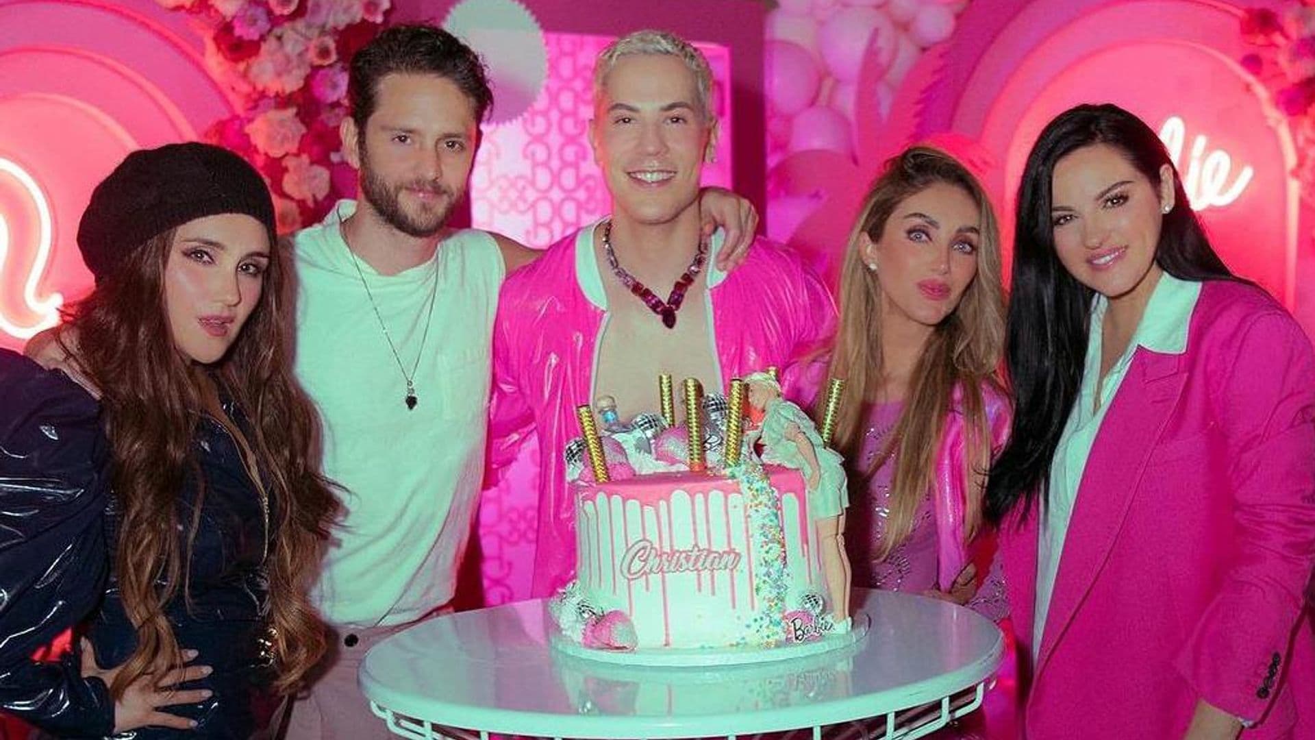 Christian Chávez celebra sus 40 años al estilo Barbie y con ‘RBD’