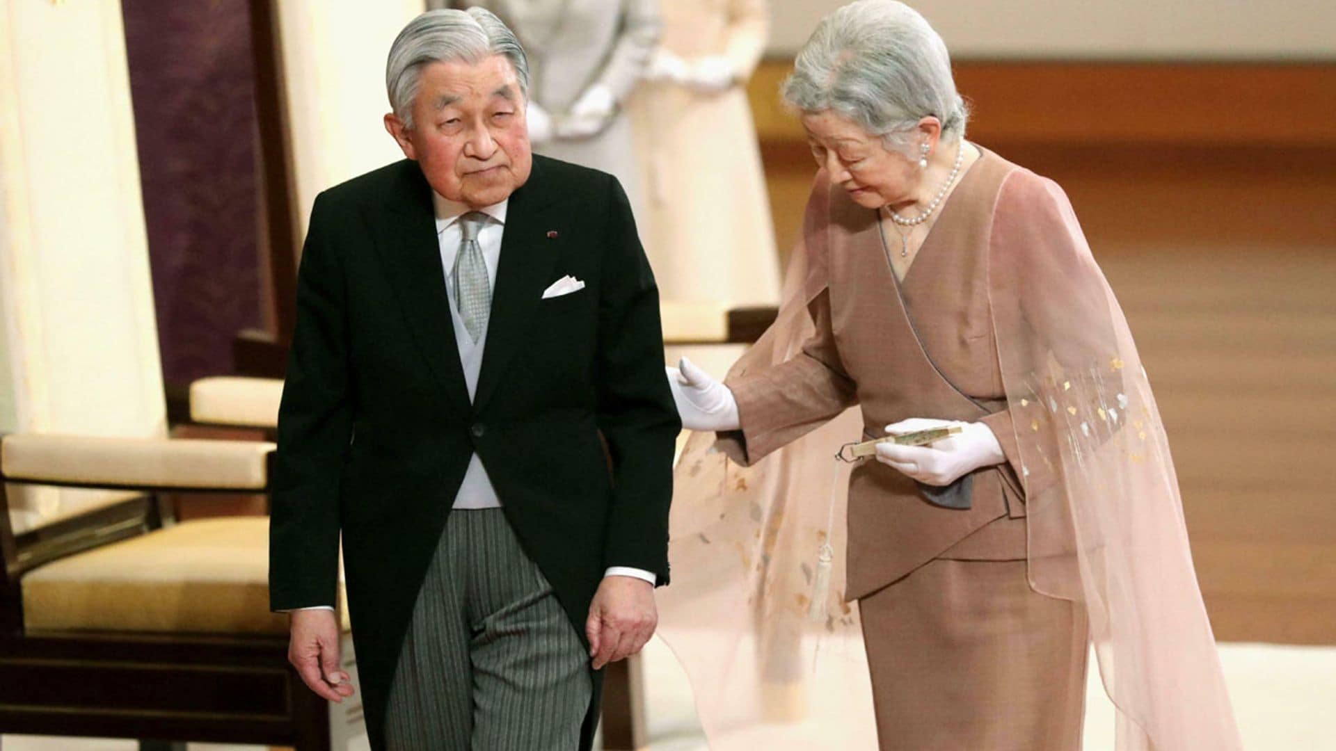 Los emperadores de Japón celebran su 60 aniversario de matrimonio, el último antes de la abdicación