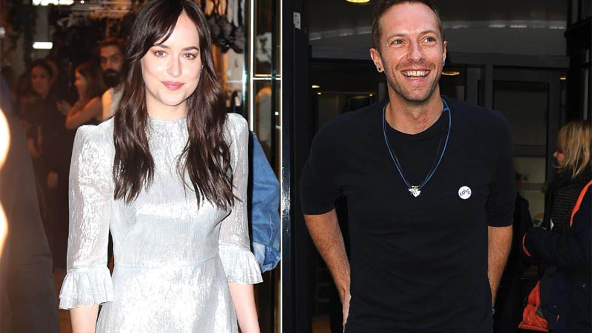 La escapada a París que confirma el idilio de Chris Martin y Dakota Johnson