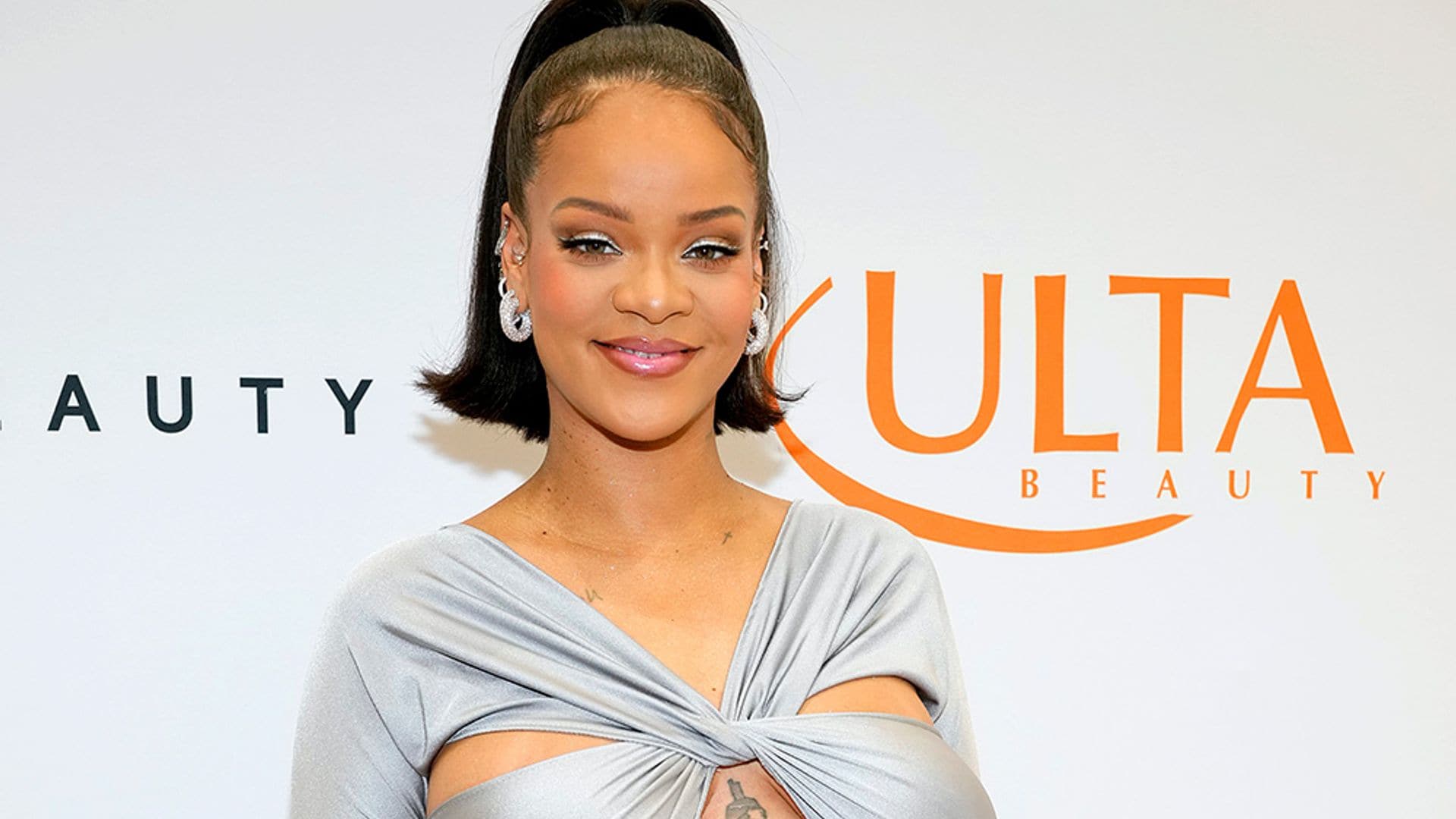 Del nuevo look premamá de Rihanna al innovador cambio de Emma Watson: los vestidos más virales