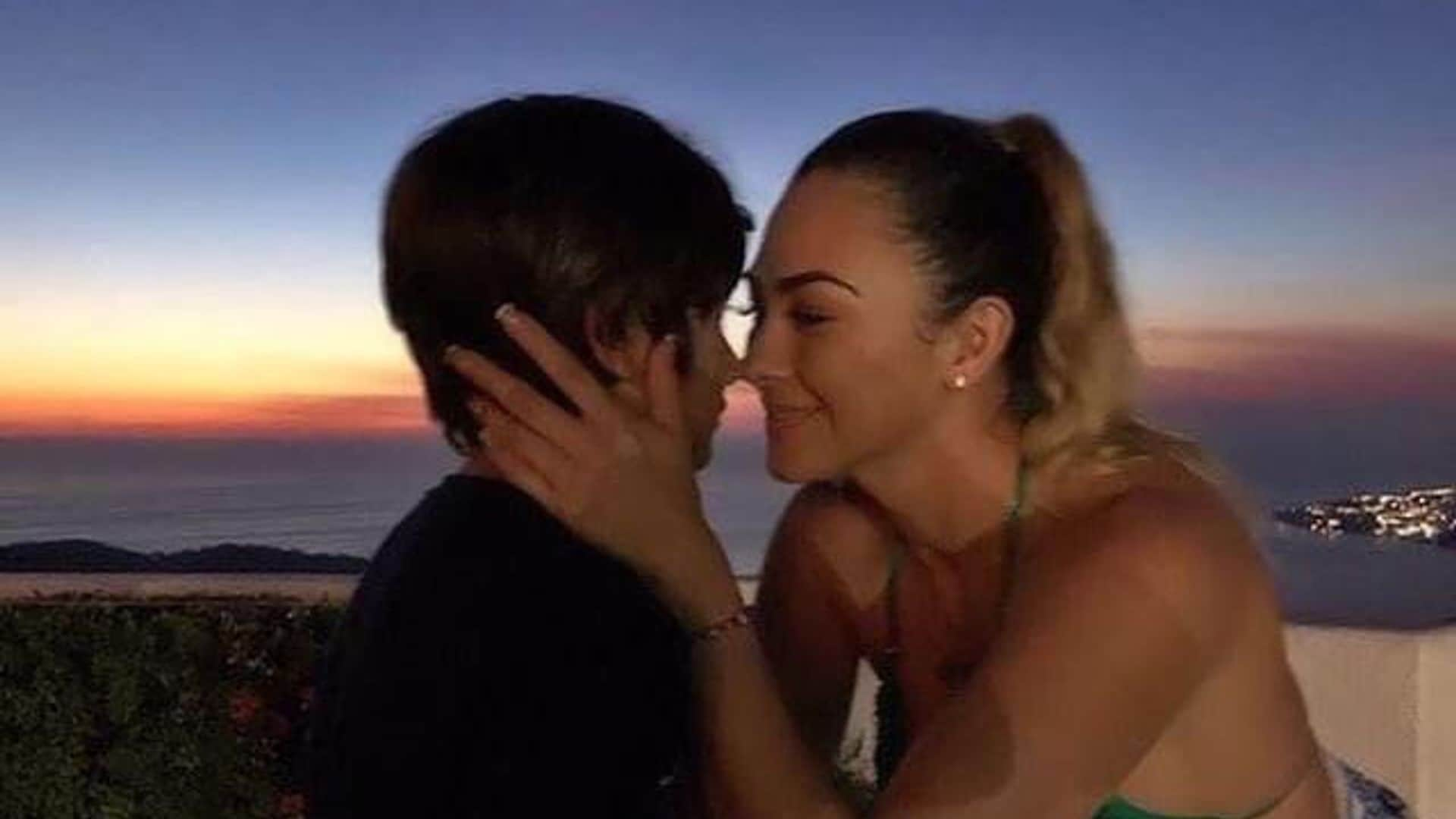 Aracely Arámbula celebra, de lo más feliz, el cumpleaños 17 de su hijo Miguel