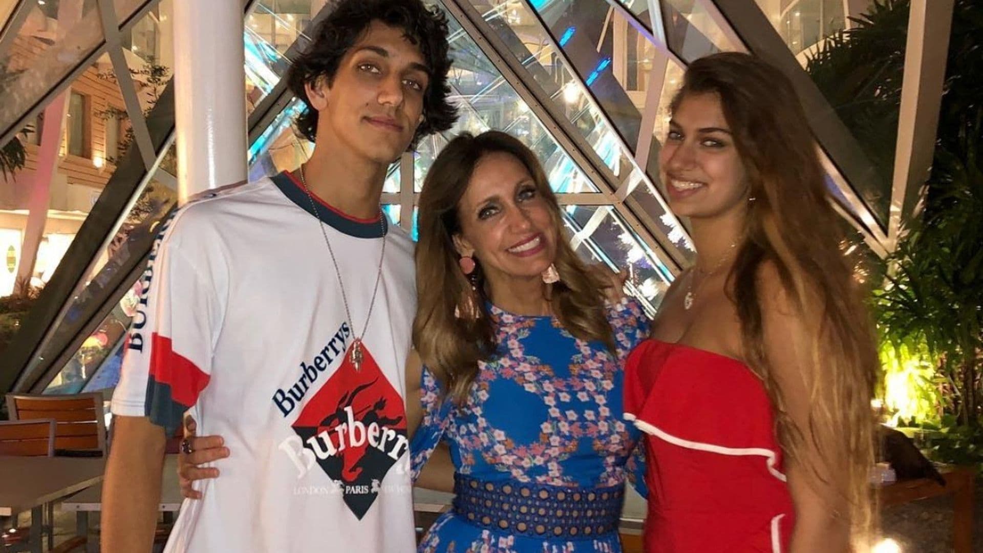 Lili Estefan y sus hijos disfrutan de unas divertidas vacaciones en Colombia