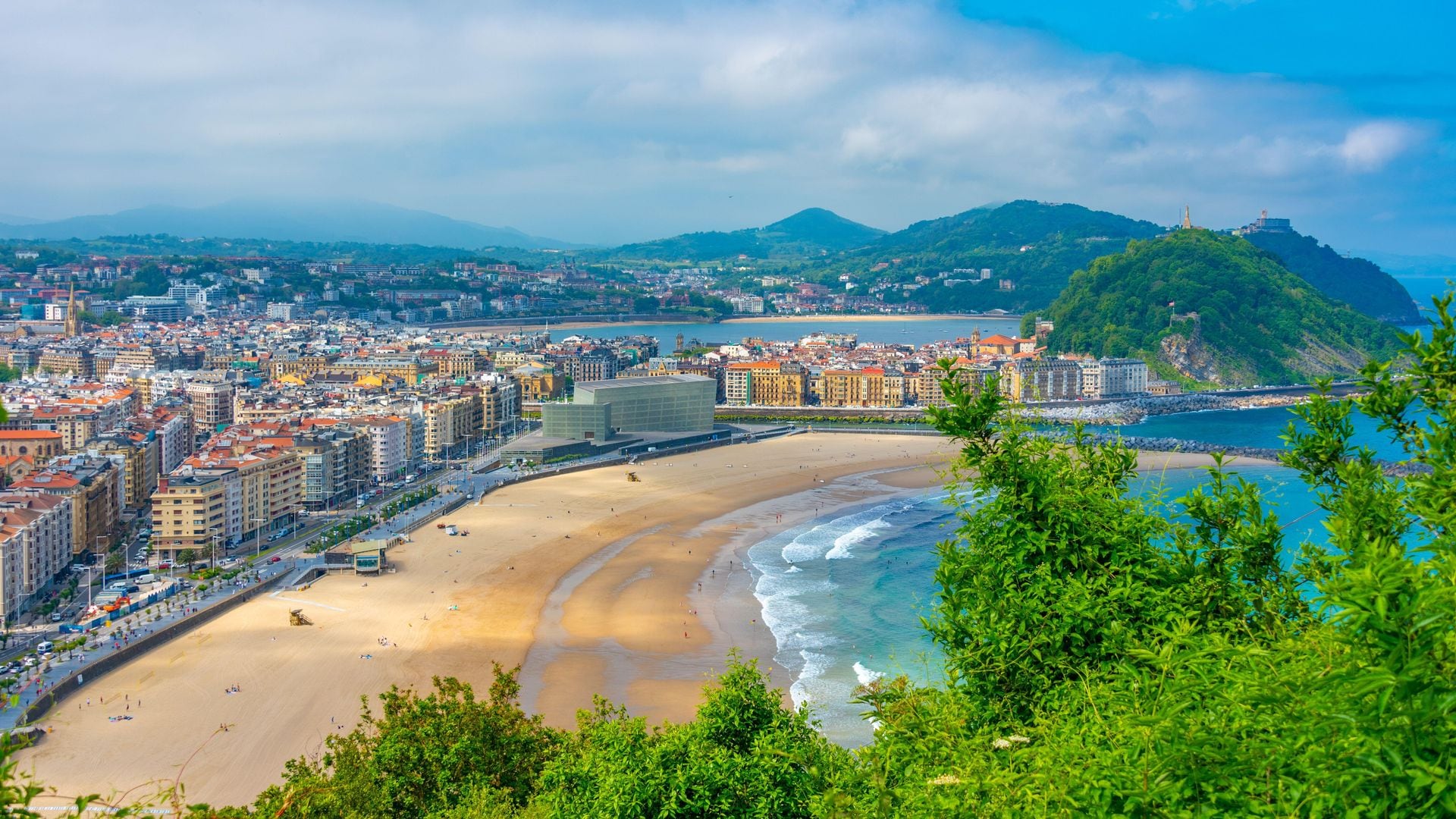 Los otros barrios de San Sebastián que no suenan tanto