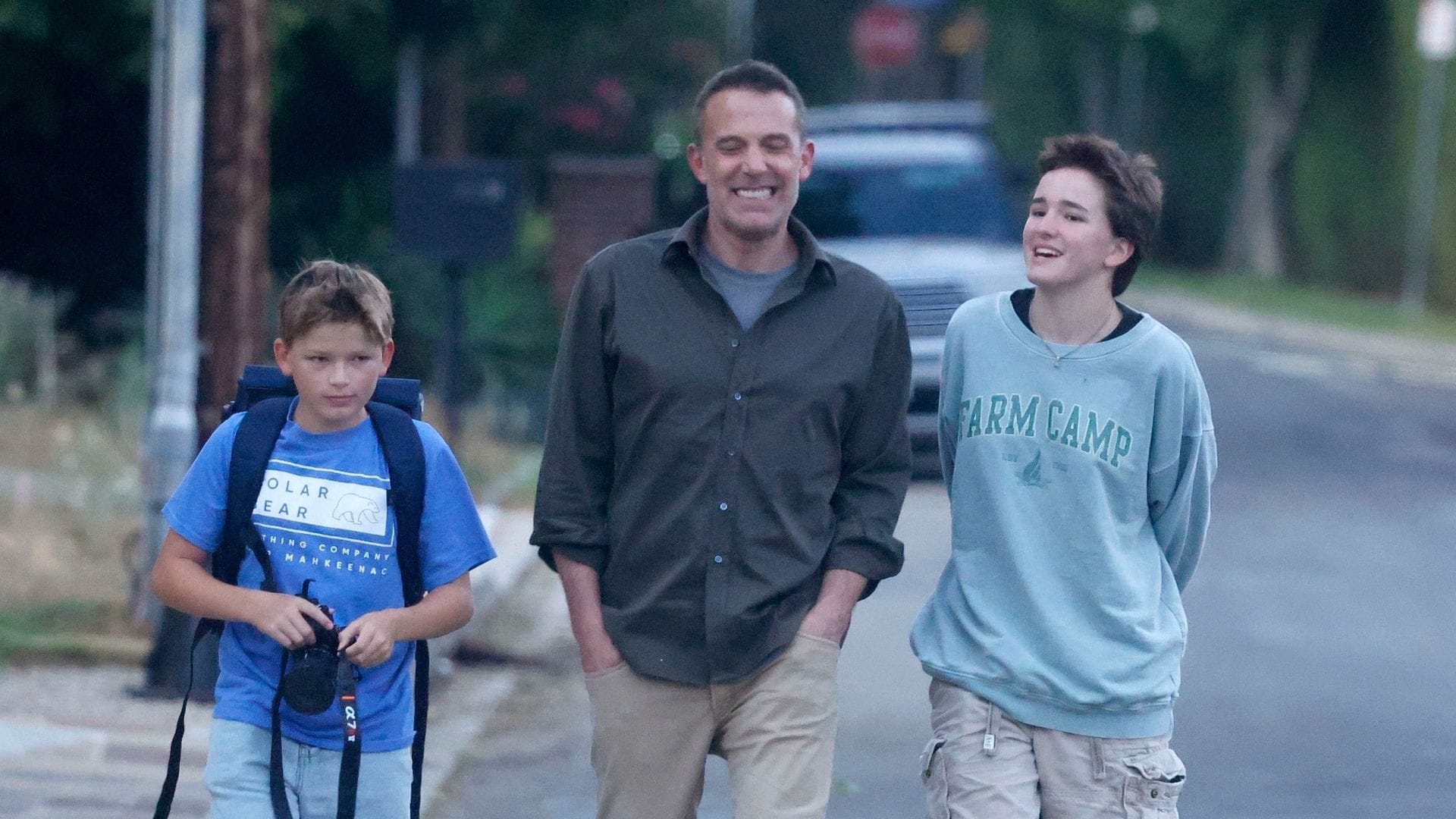 Ben Affleck recupera la sonrisa junto a sus hijos Fin y Samuel