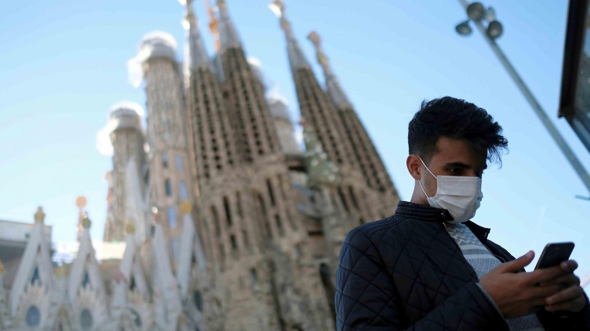 Sobre la compra, la cuarentena, los aplausos… Los comentarios más ingeniosos ante el coronavirus