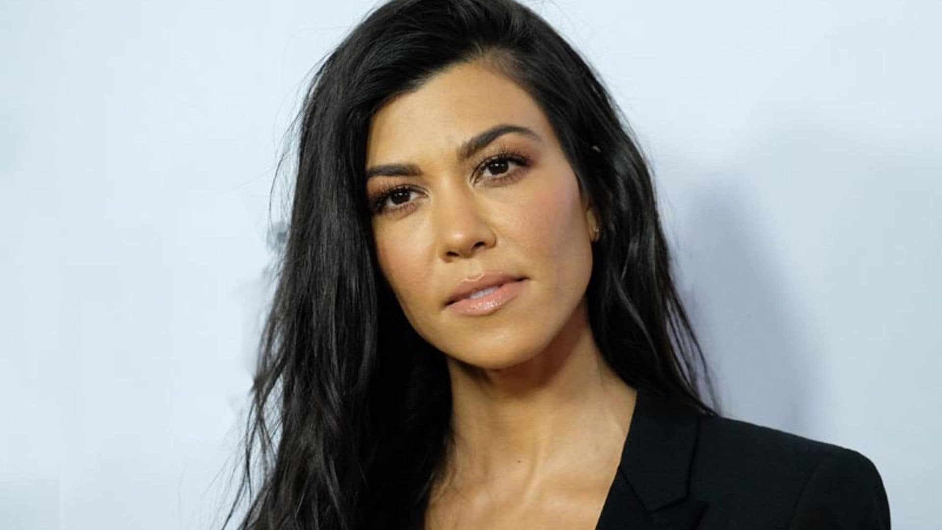 Kourtney Kardashian lo predijo: el bikini-tanga conquistará a las supermodelos