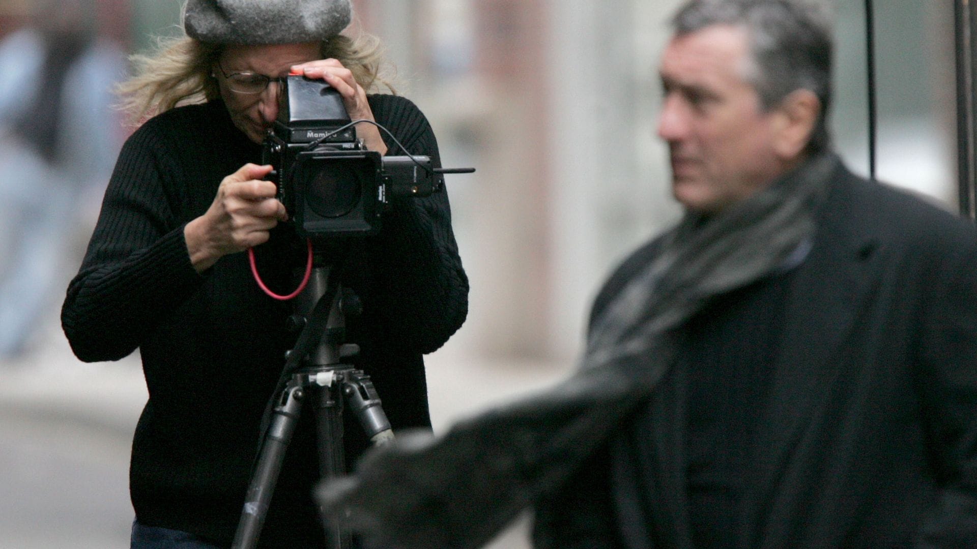 Annie Leibovitz fotografiando a Robert De Niro en Tribeca, New York