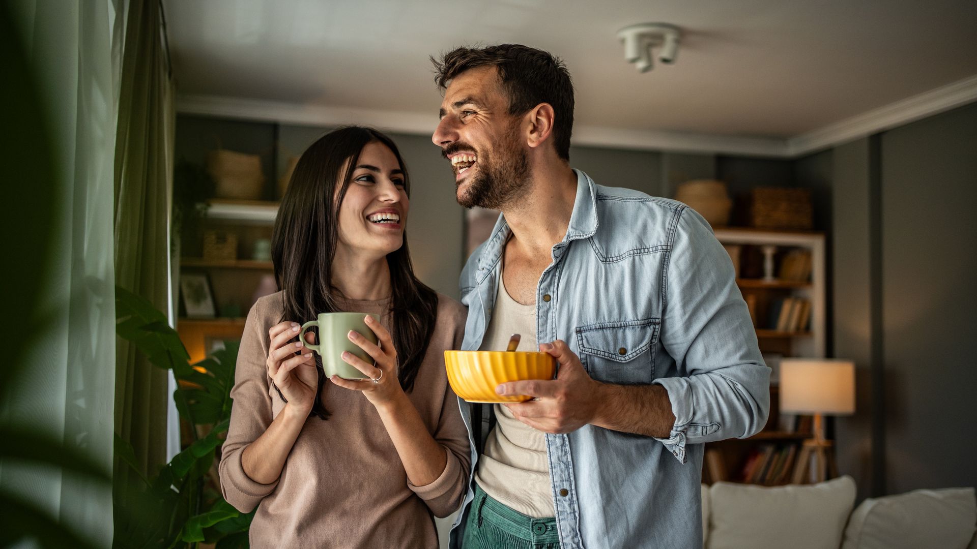 Cómo crear el ambiente perfecto para avivar el deseo sexual y fortalecer la conexión con tu pareja