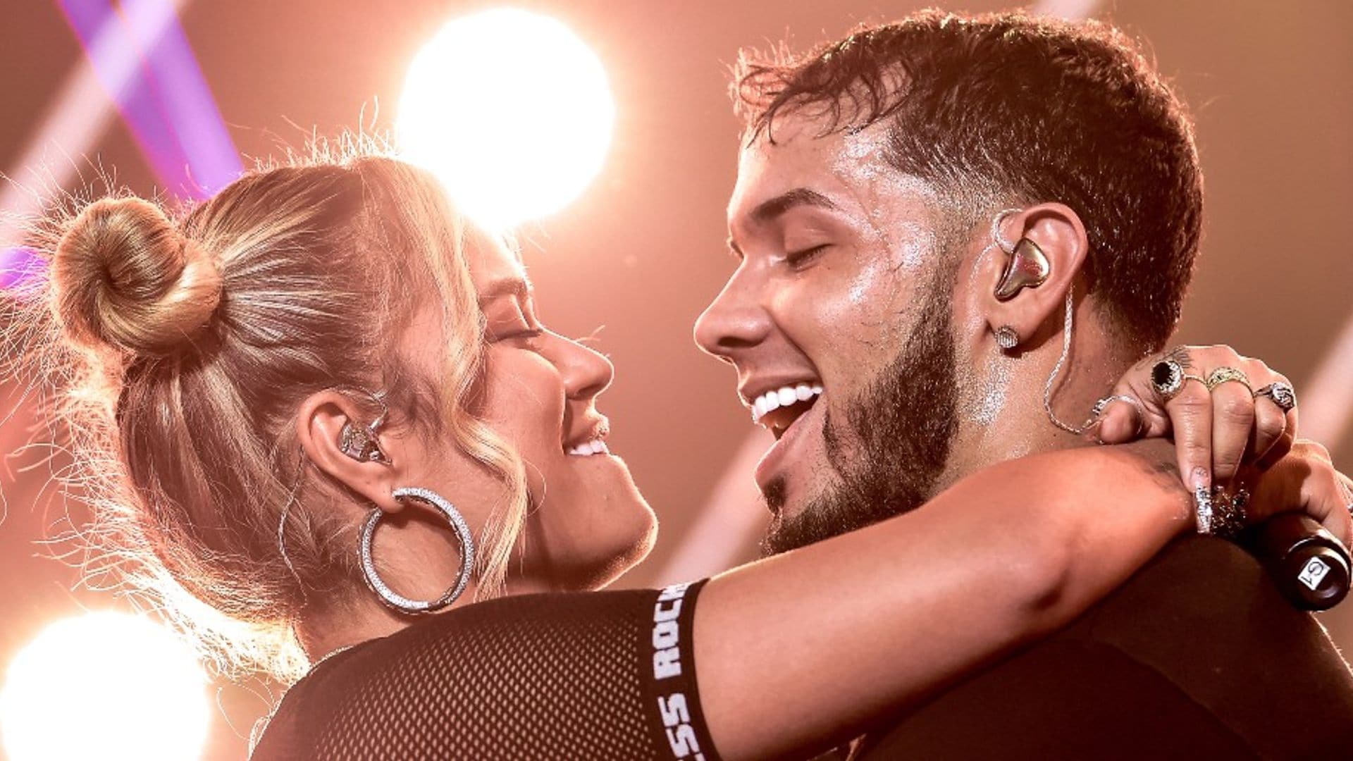 ¿Karol G y Anuel AA se casaron en secreto? Sus fans creen que sí y esta es la razón