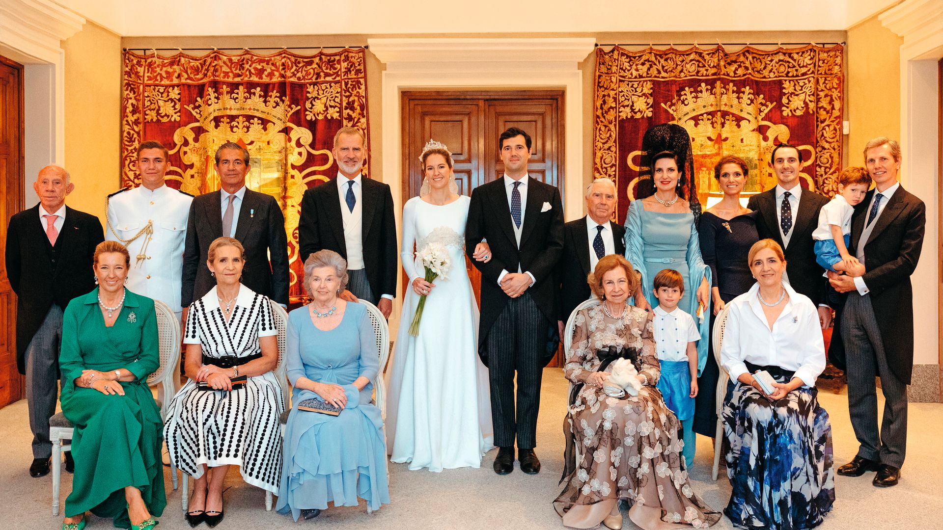 La infanta Cristina con su familia en la boda de Victoria López-Quesada