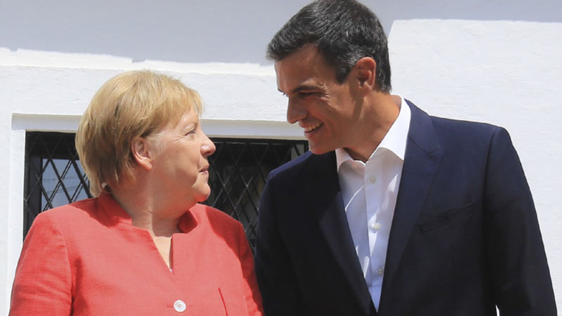 El maître que sirvió el almuerzo de Pedro Sánchez y Angela Merkel nos cuenta el menú y las anécdotas