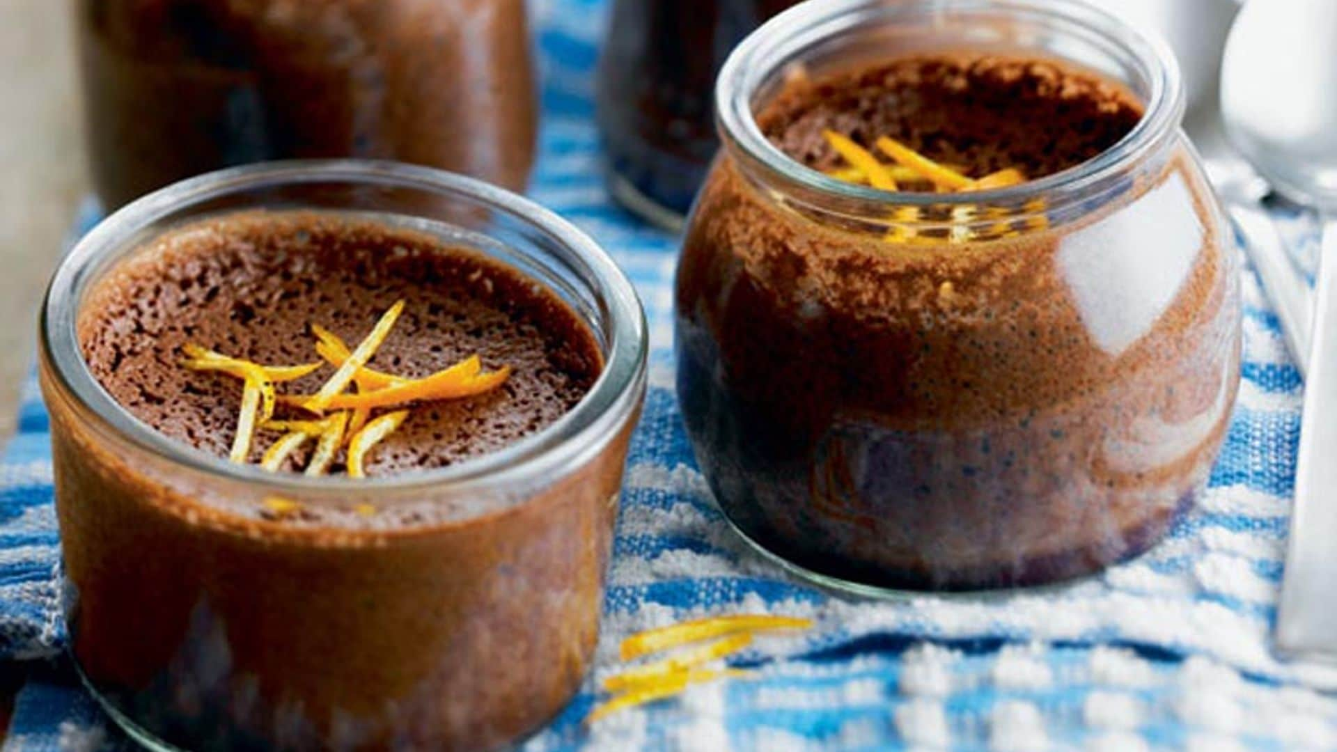 'Mousse' de chocolate con naranja confitada