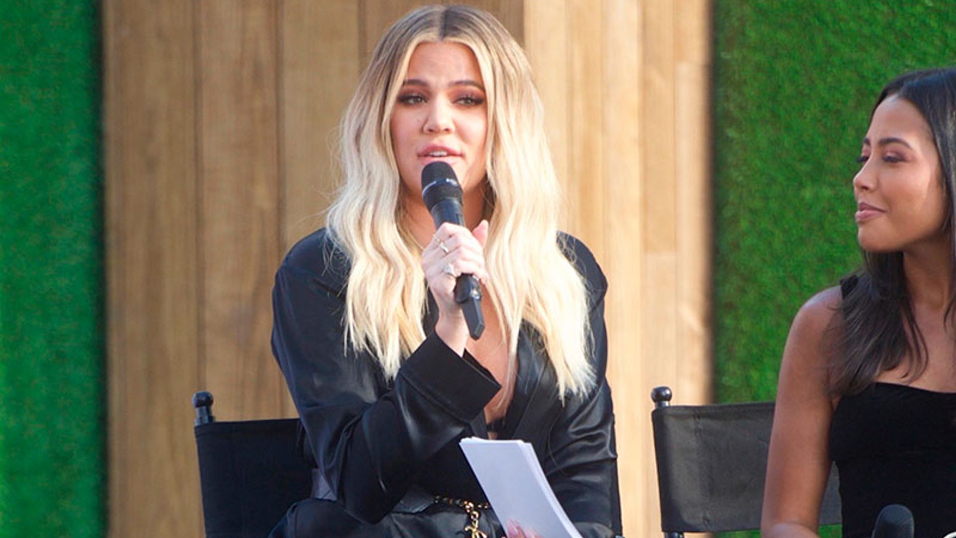 ¿Está jugando Khloé Kardashian al despiste sobre su embarazo?