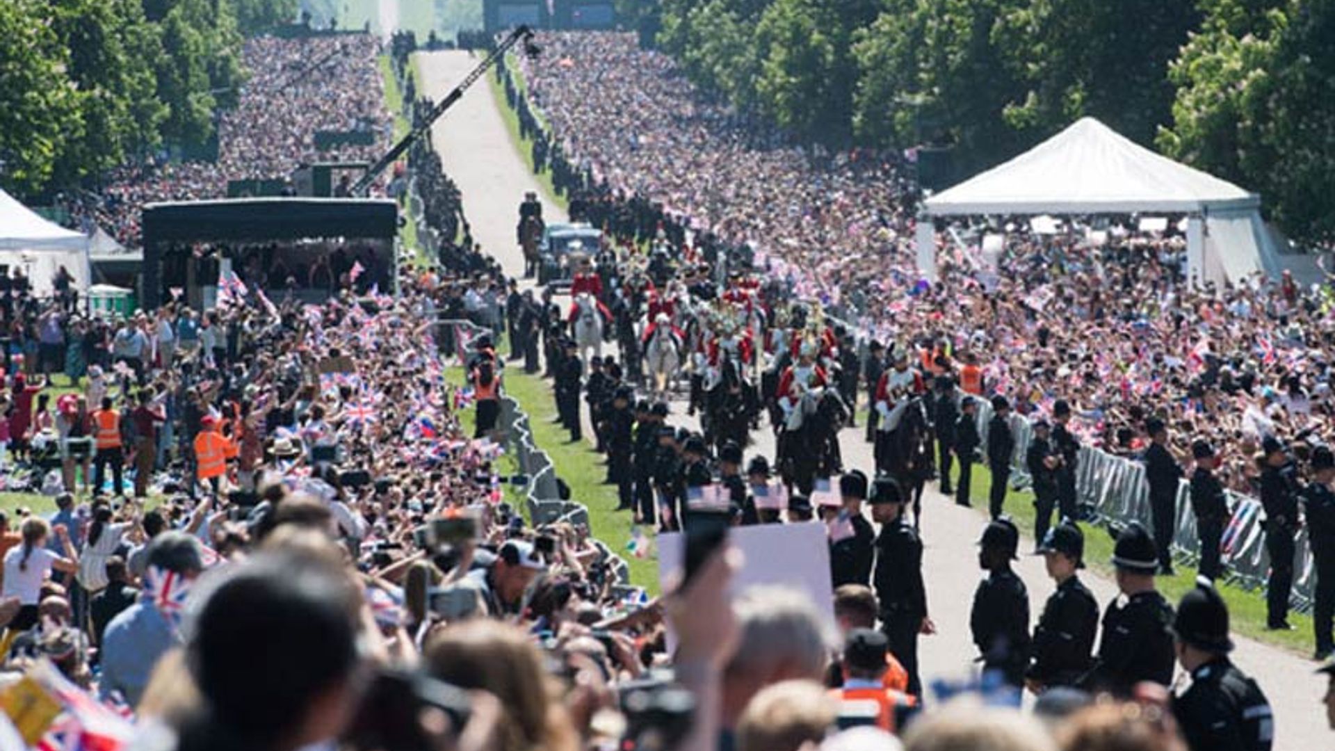 Windsor lo dio todo, así se vivió la boda en la calle